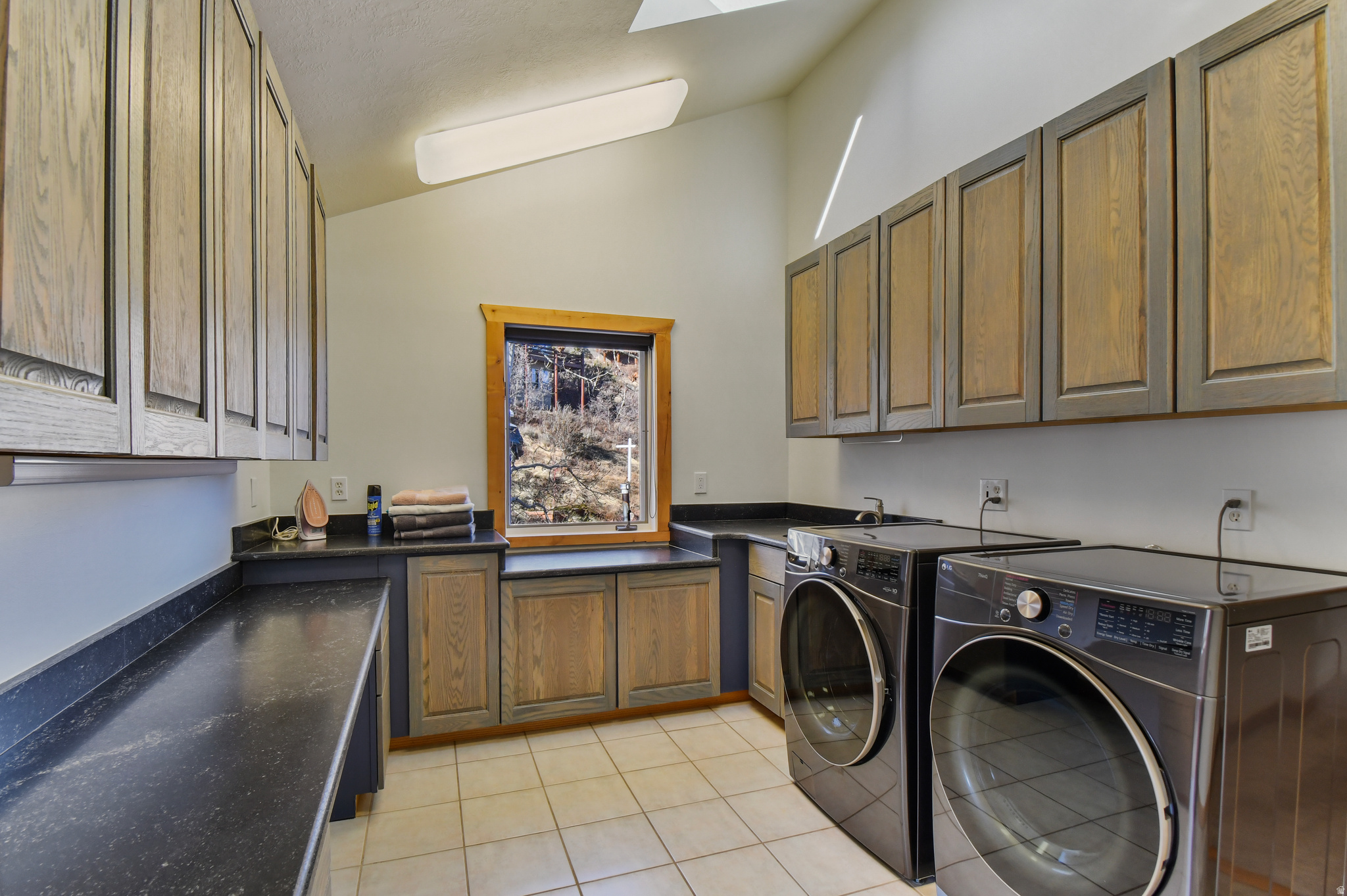 PINEBROOK SUBDIVISION - Residential