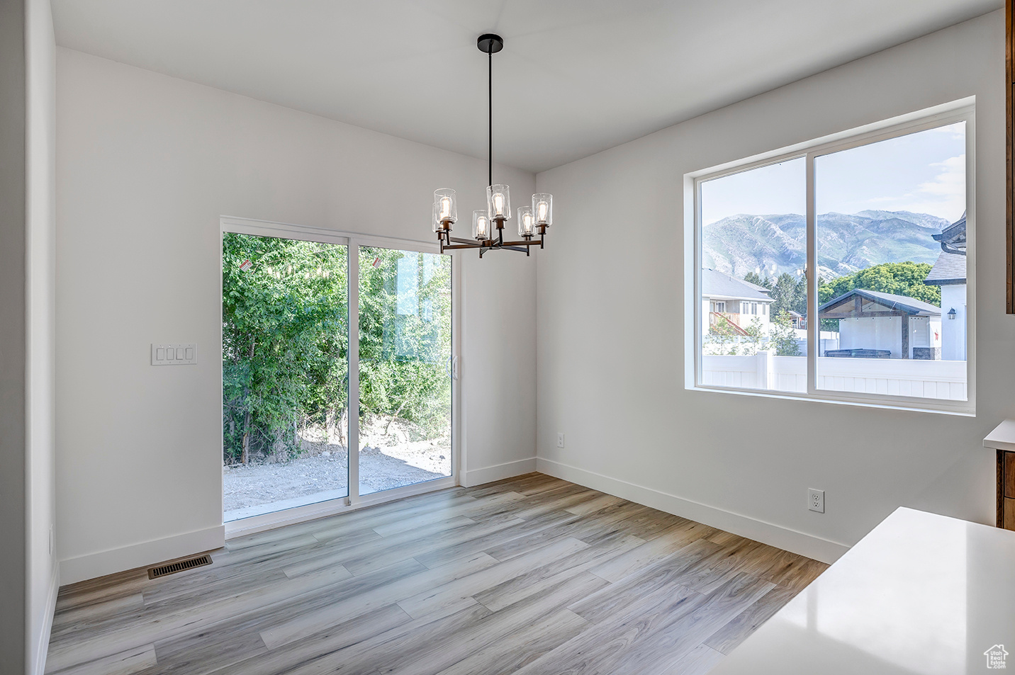 BLACKHAWK - Residential