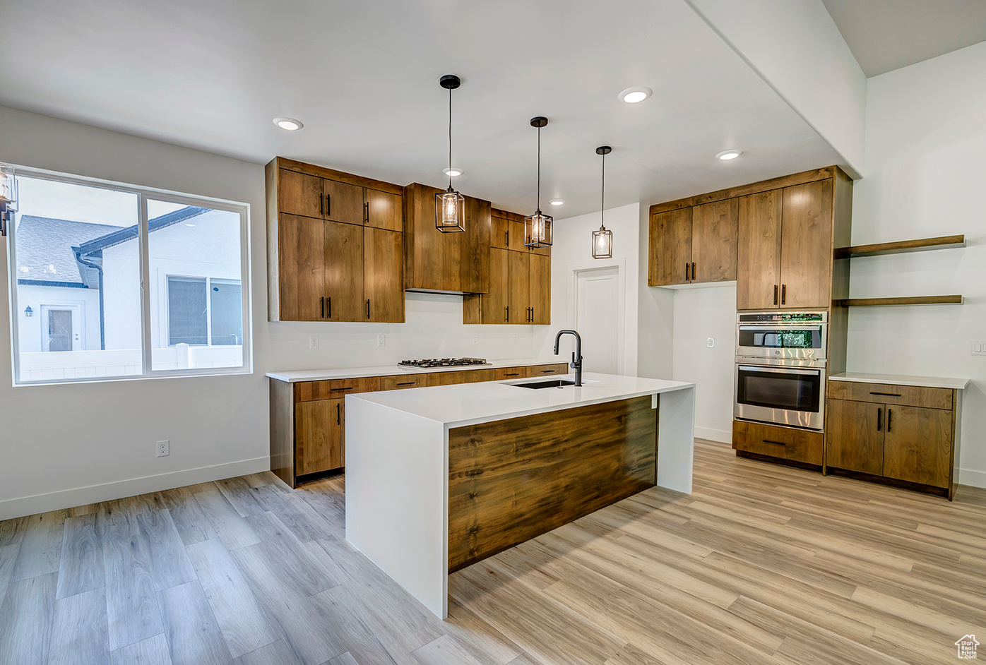 BLACKHAWK - Residential