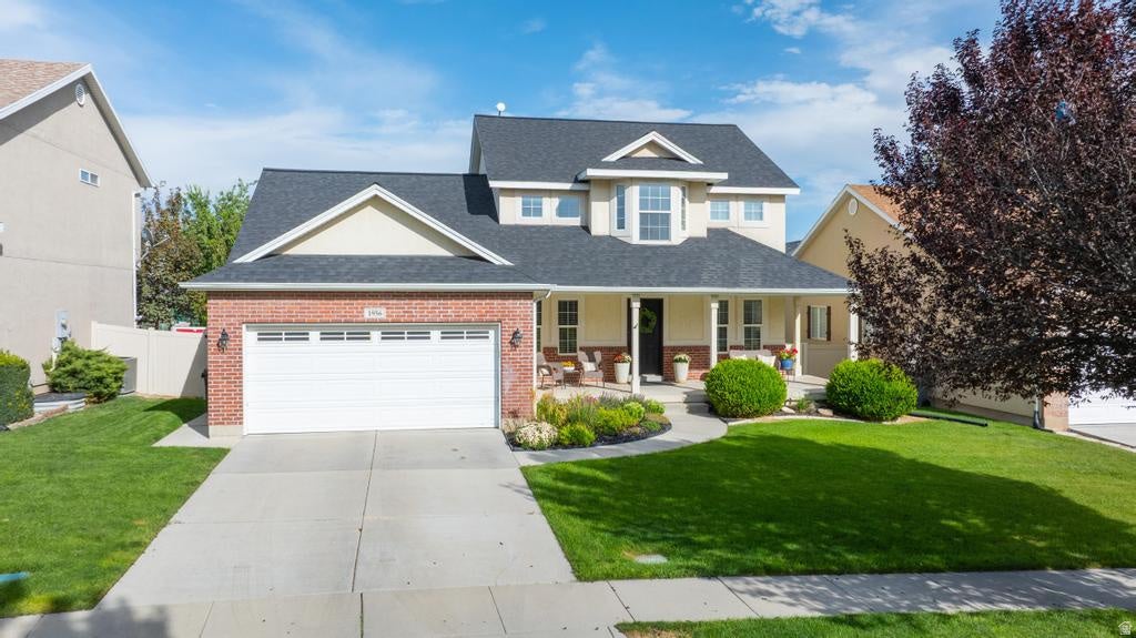 Photo of 1956 N TUSCANY DR, Saratoga Springs, UT 84045 (MLS # 2184642)