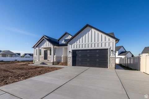 Tiny photo for 232 N RICK WAY W, Clearfield, UT 84015 (MLS # 2118134)