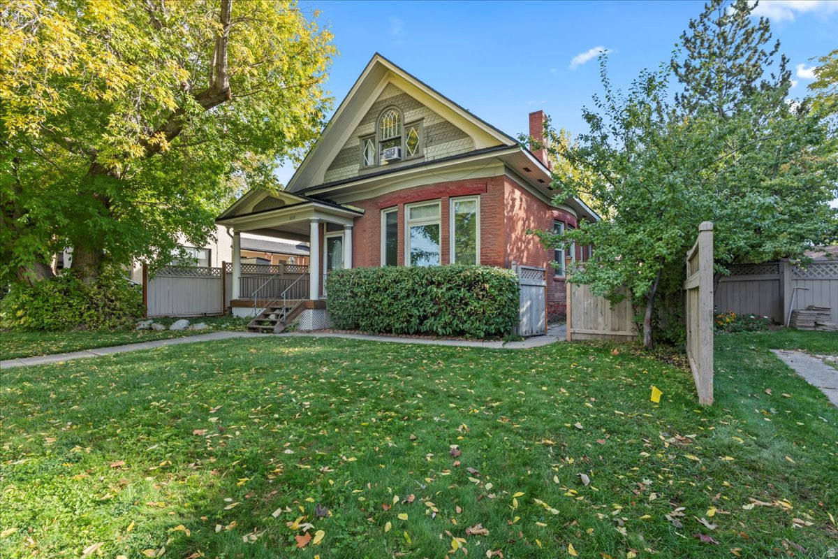 PLAT B - Residential