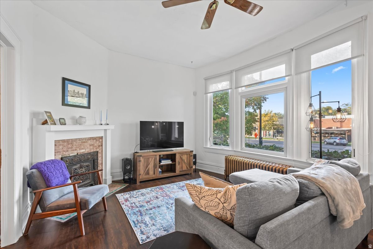 PLAT B - Residential