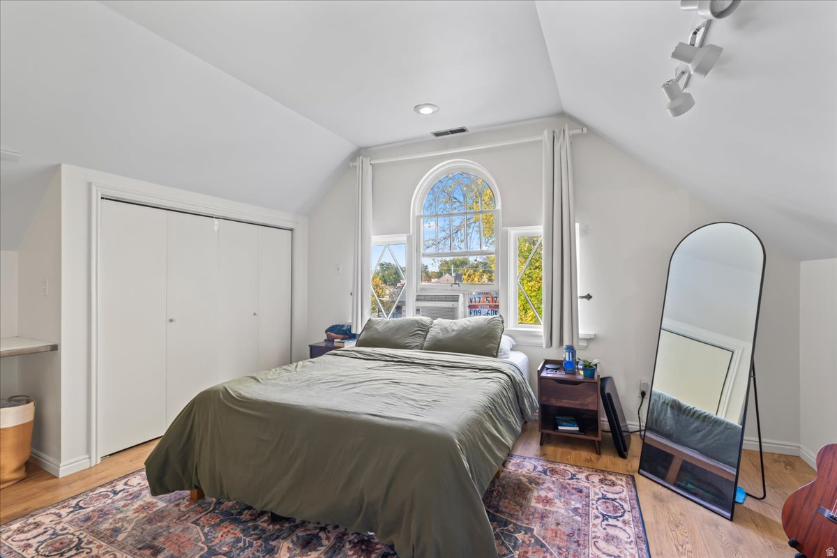 PLAT B - Residential