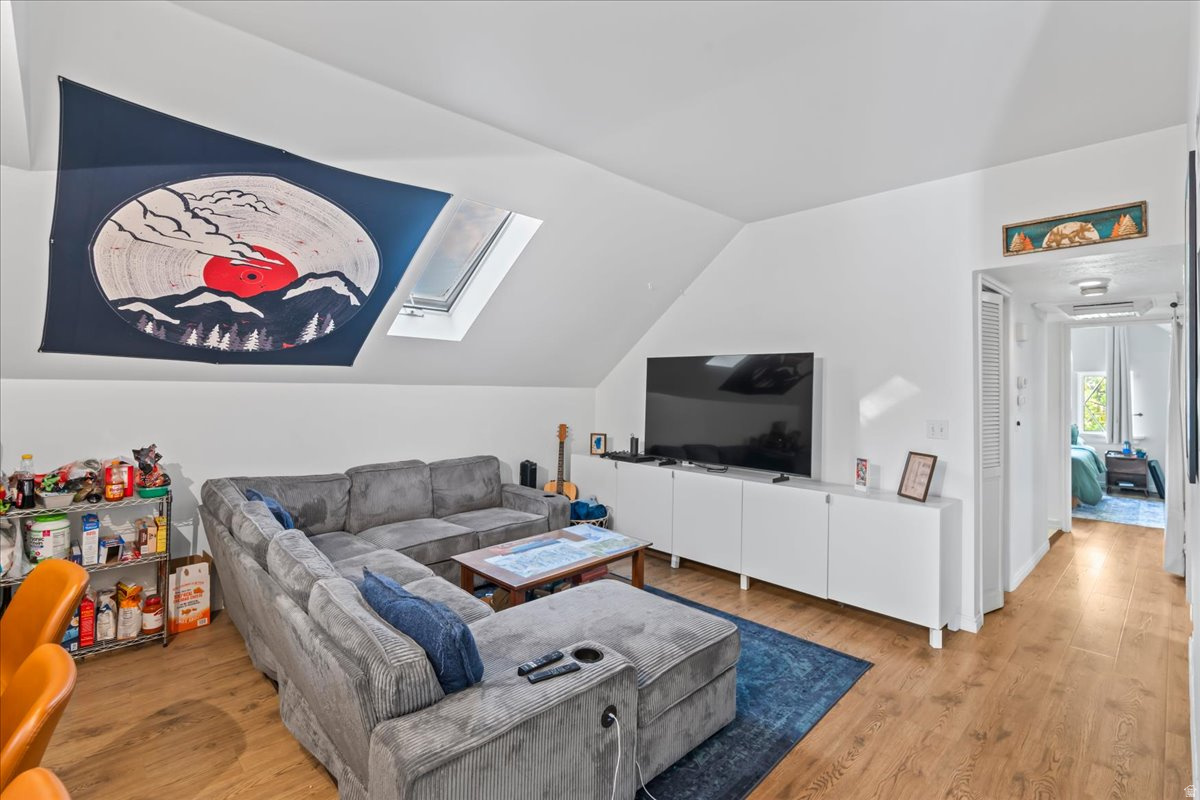 PLAT B - Residential