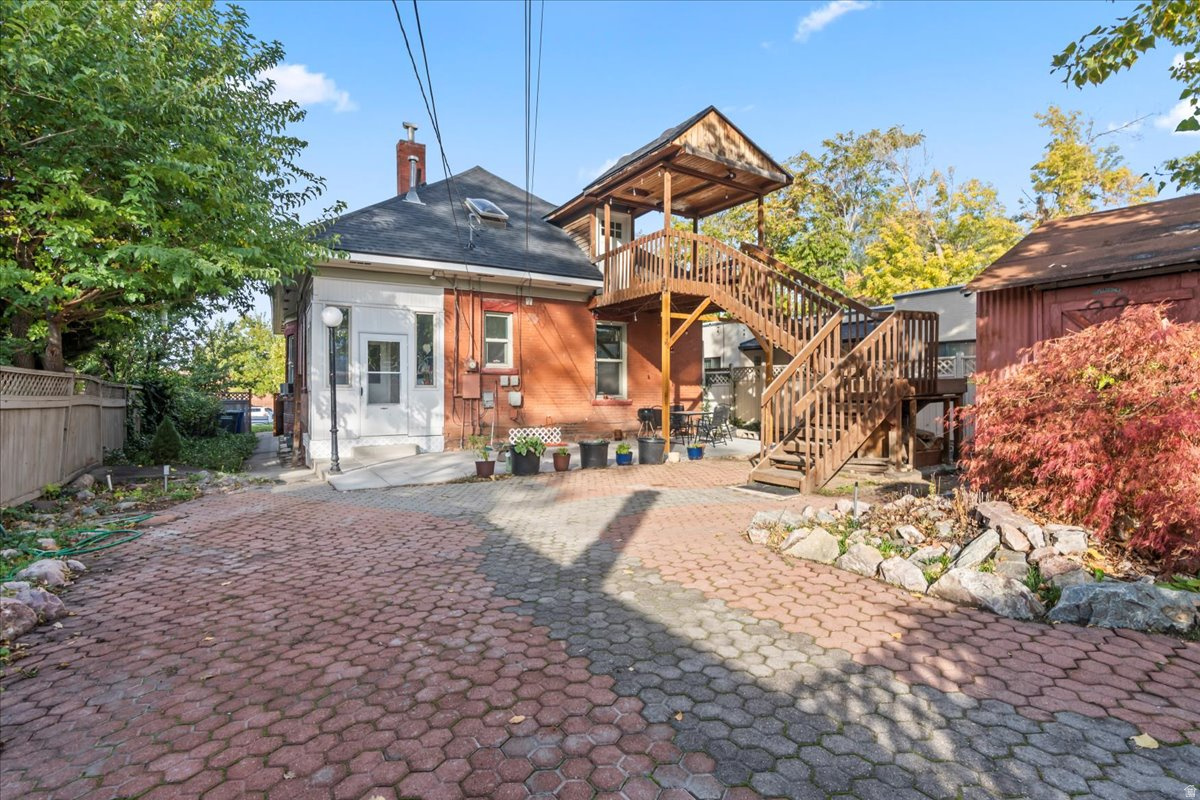 PLAT B - Residential