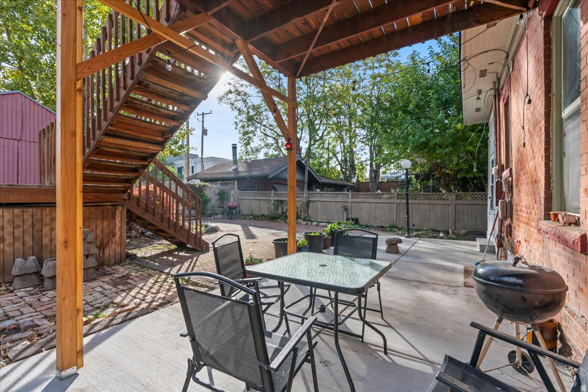 PLAT B - Residential