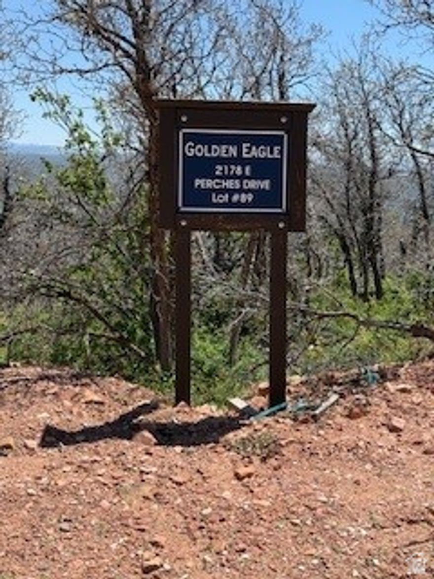 A Stunning Combination of Mountain and Lake Views! Golden Eagle Lots offer a stunning combination of mountain, lake and ski resort views from a private subdivision in Hideout. Super easy build homesite for main floor living with a full walk-out basement and convenient 4 season recreation.