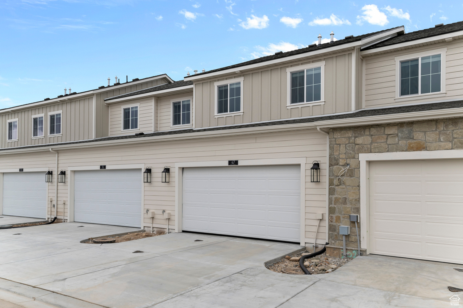 FRANCIS COMMONS TOWNS 303 - Residential