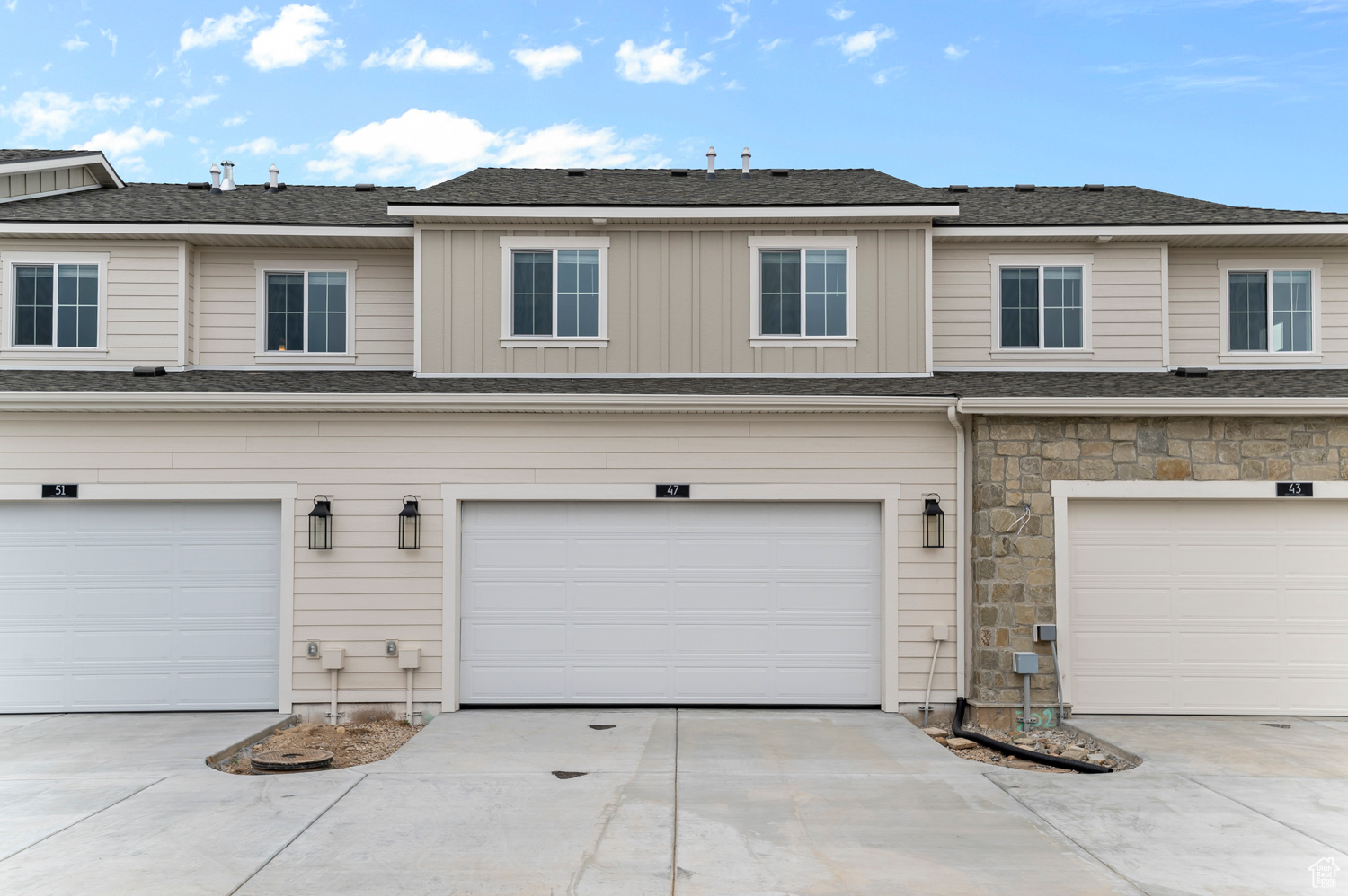 FRANCIS COMMONS TOWNS 303 - Residential