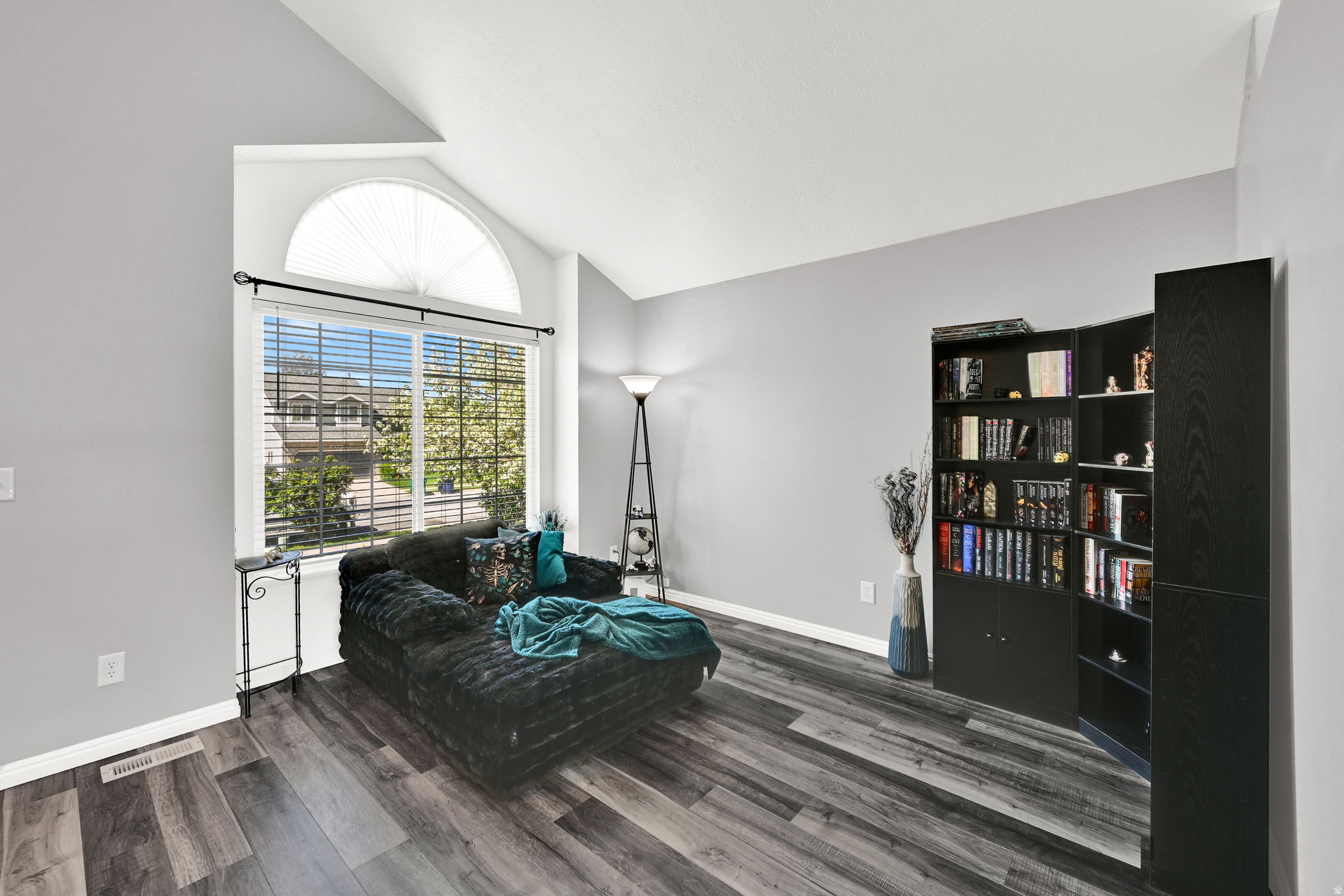 MIRAGE ESTATES PHASE - Residential