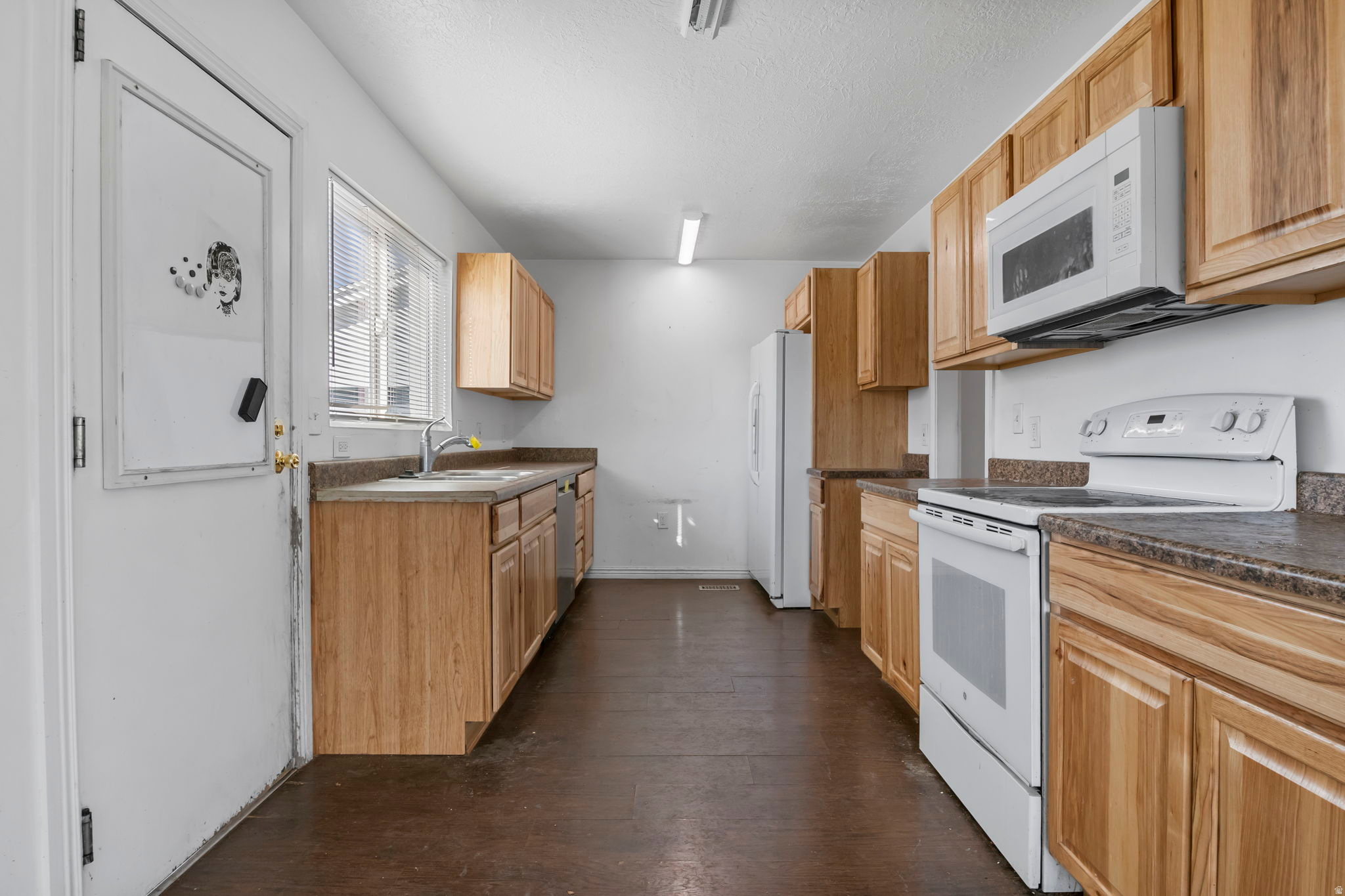 HOFFMAN HEIGHTS - Residential