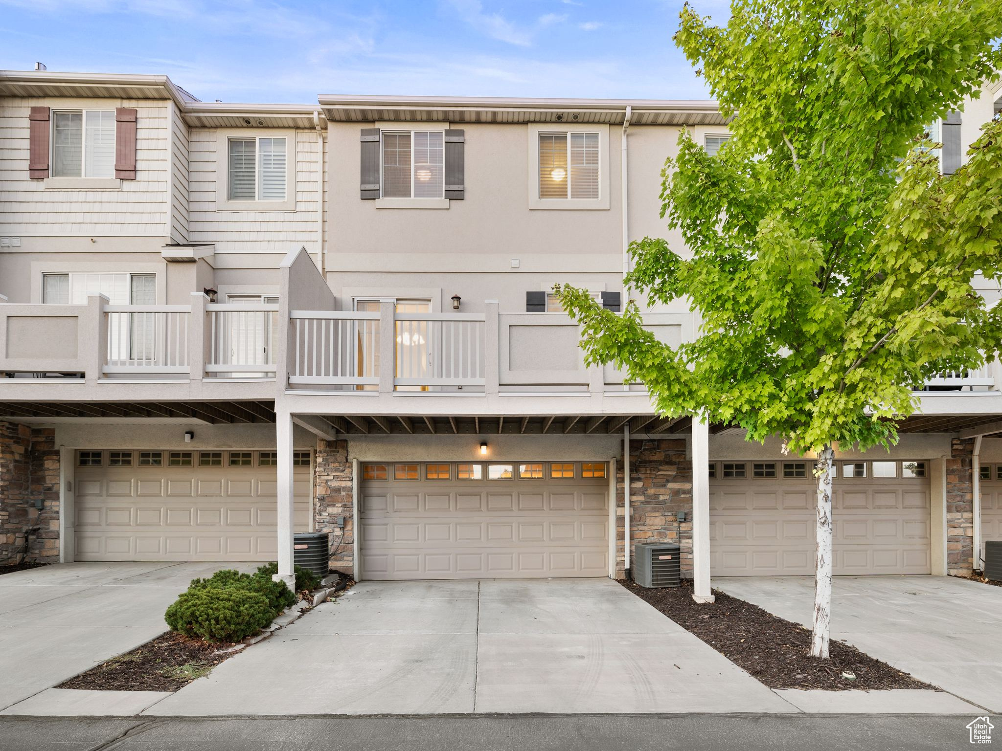 INDEPENDENCE AVE PUD - Residential