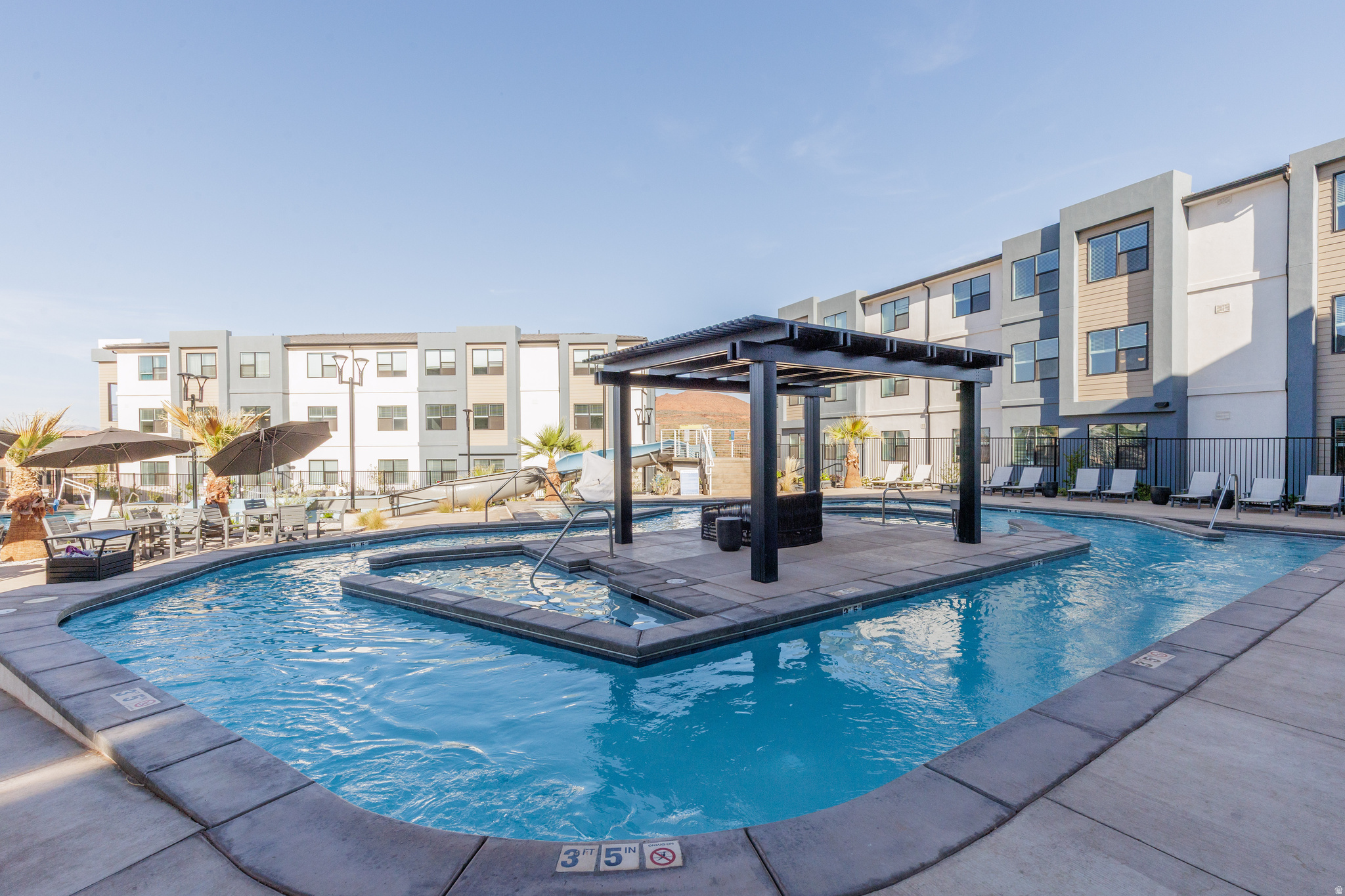 CORAL SPRINGS CONDOMINIUMS PH 1 - Residential