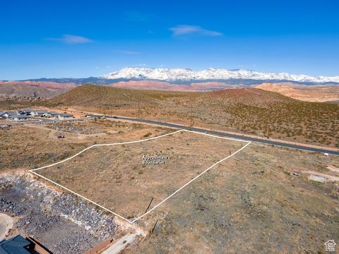 Photo of Hurricane, UT 84737 (MLS # 1981976)