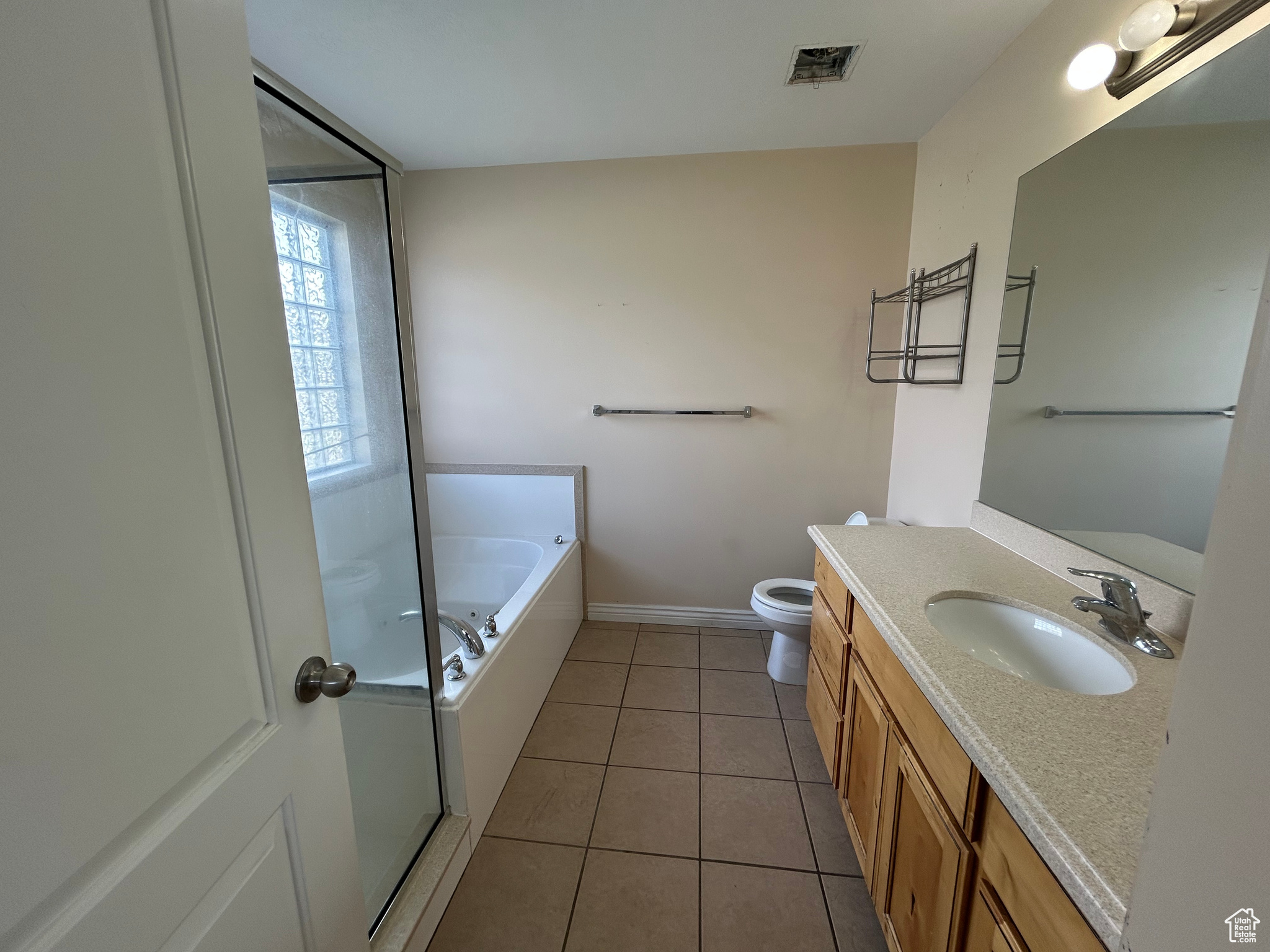 713 S 600, Layton, Utah image 2