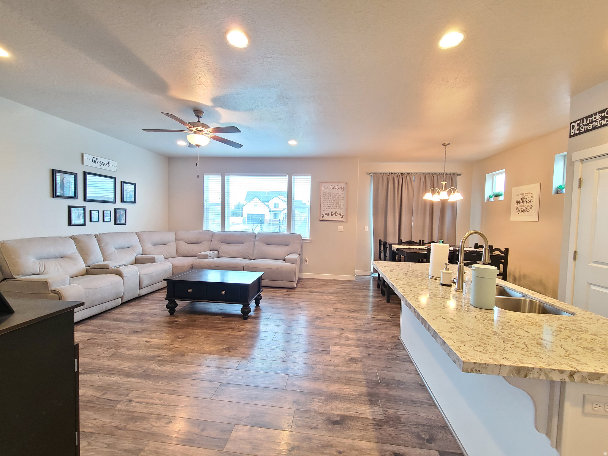 2216 W SILVER LEAF DR #35