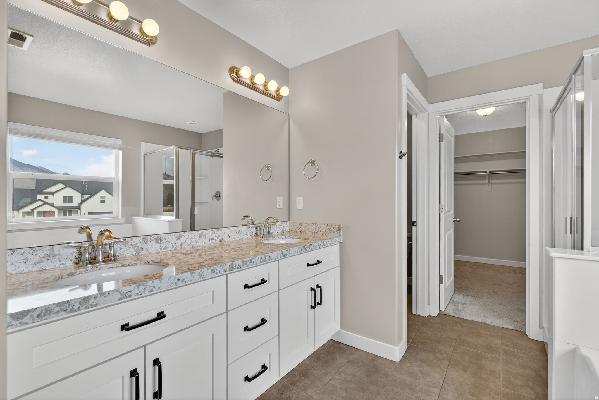 HARVEST PARK - Residential