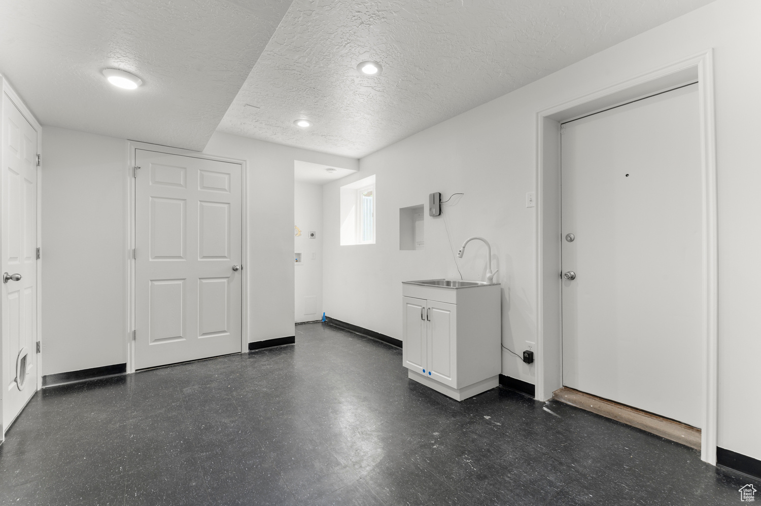 3283 W Valley Heights Dr, Salt Lake City, Utah image 18