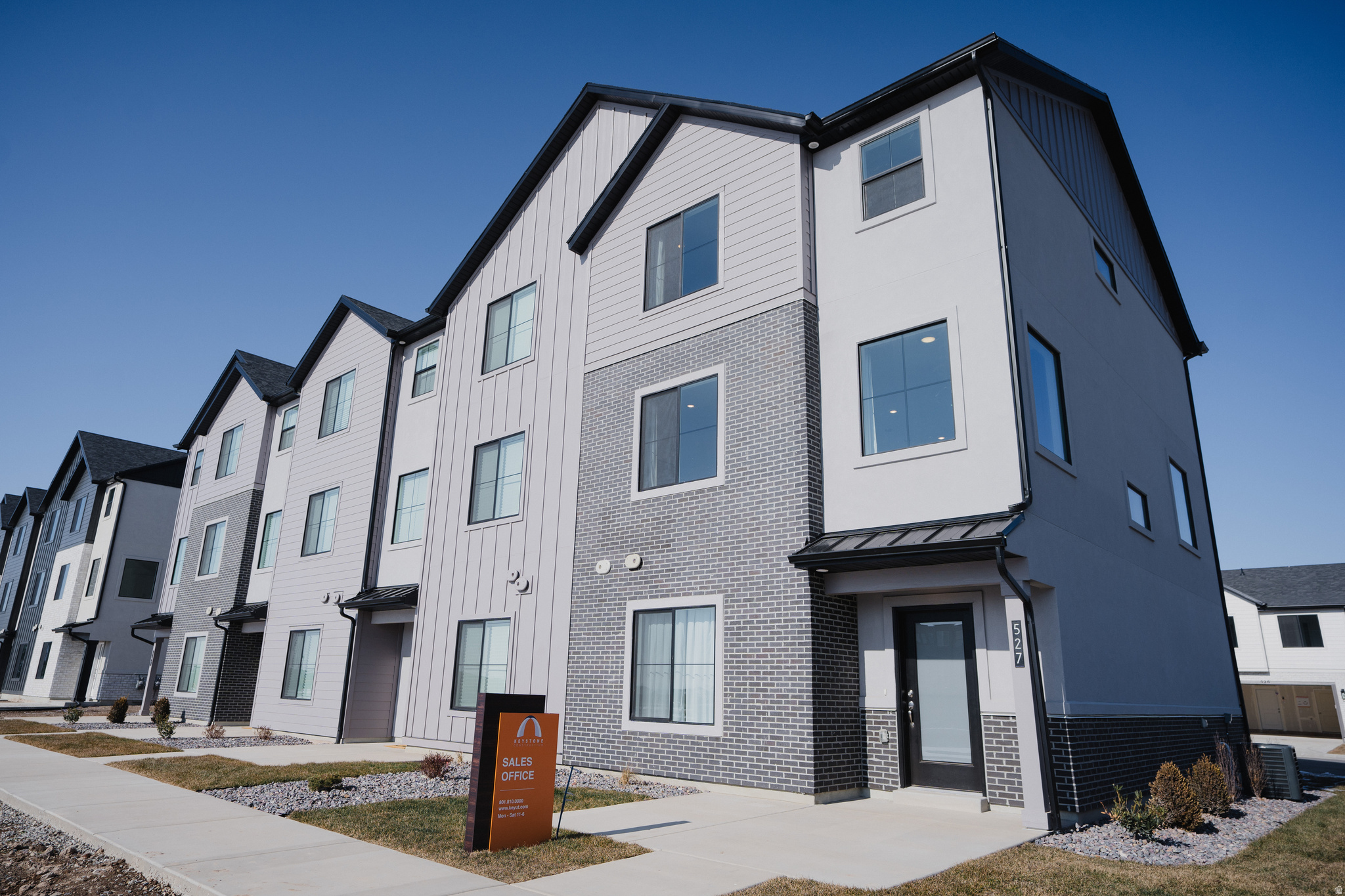 HIATT CREEK - Residential