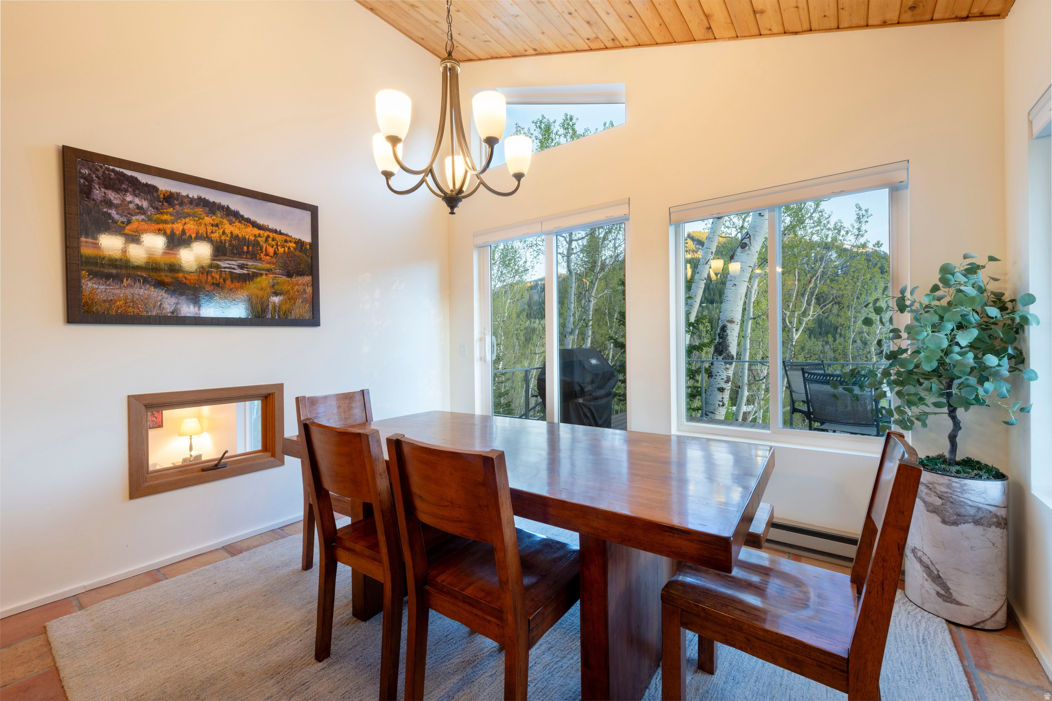 SILVER FORK - Residential