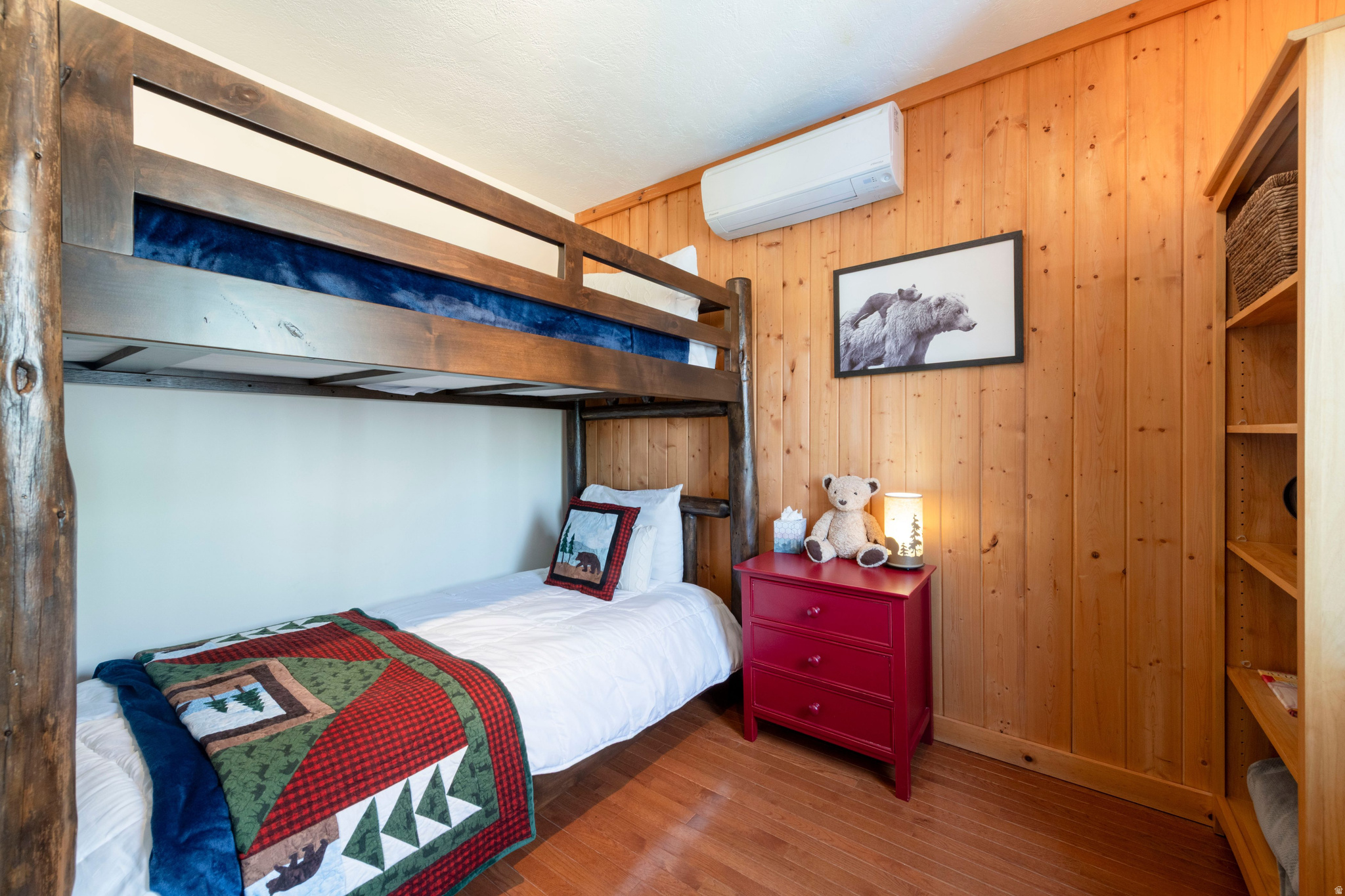 SILVER FORK - Residential