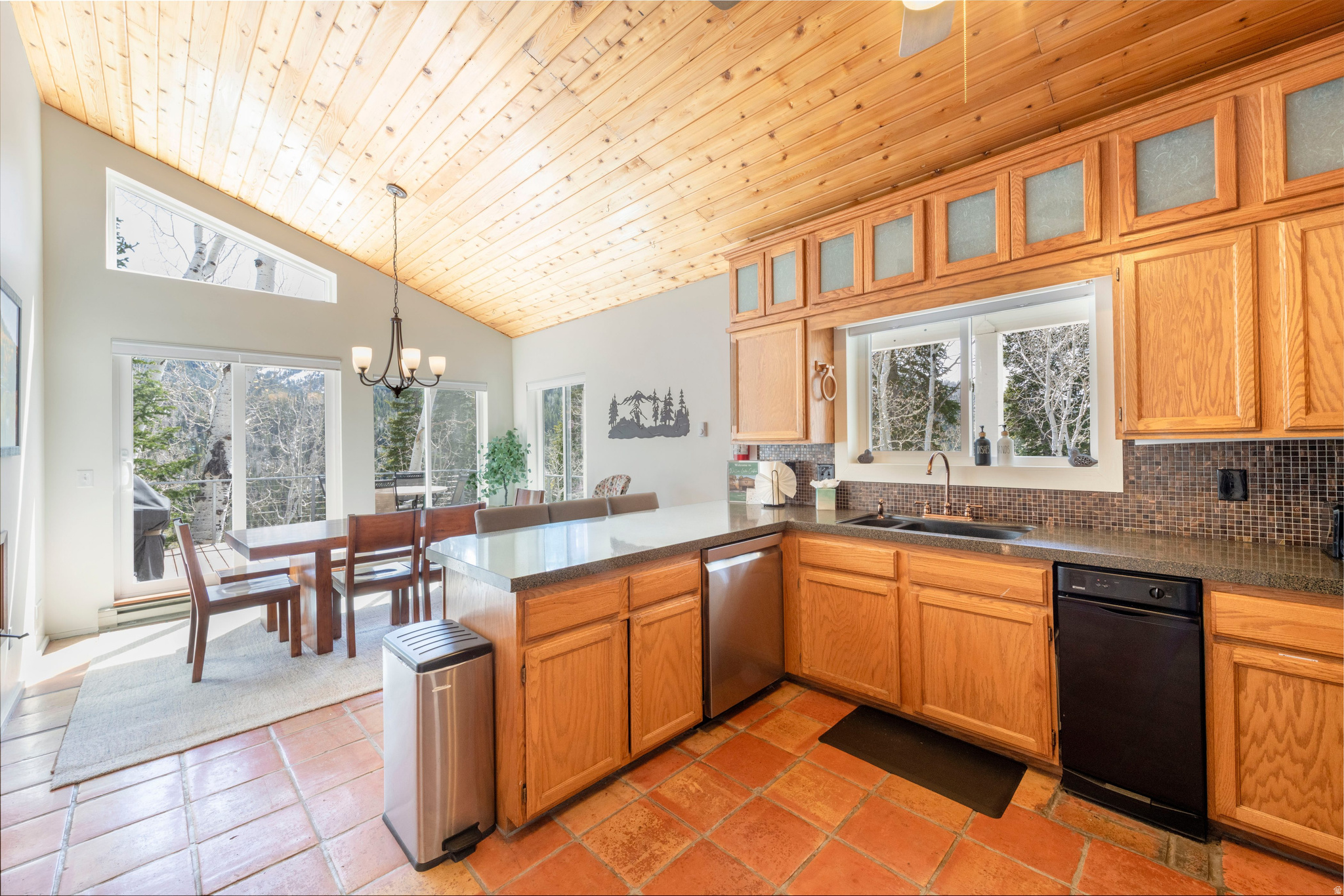 SILVER FORK - Residential