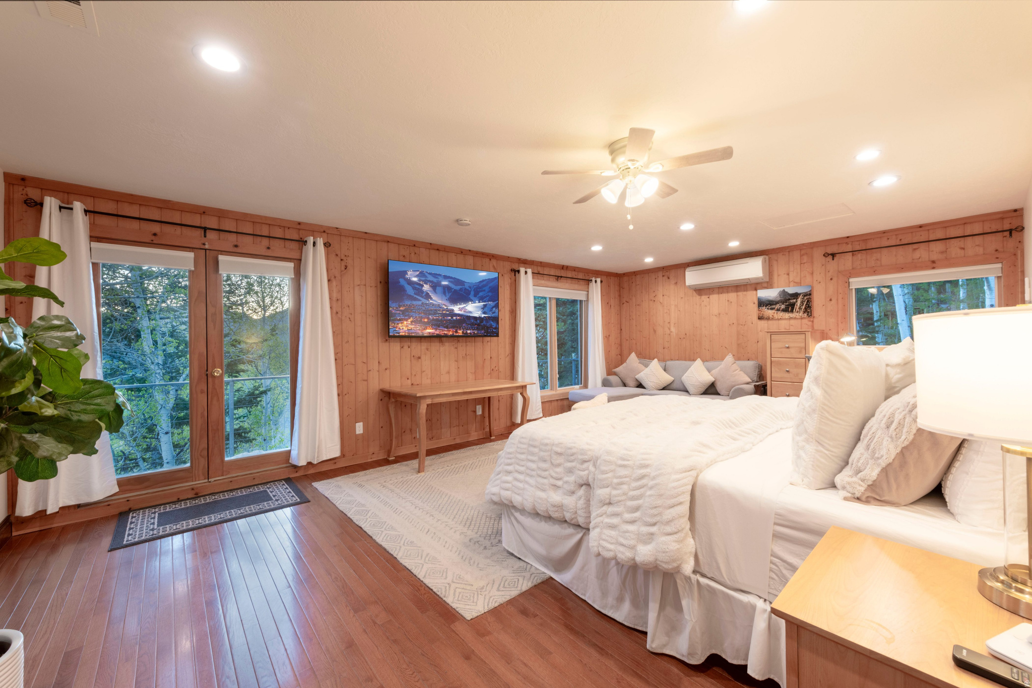SILVER FORK - Residential
