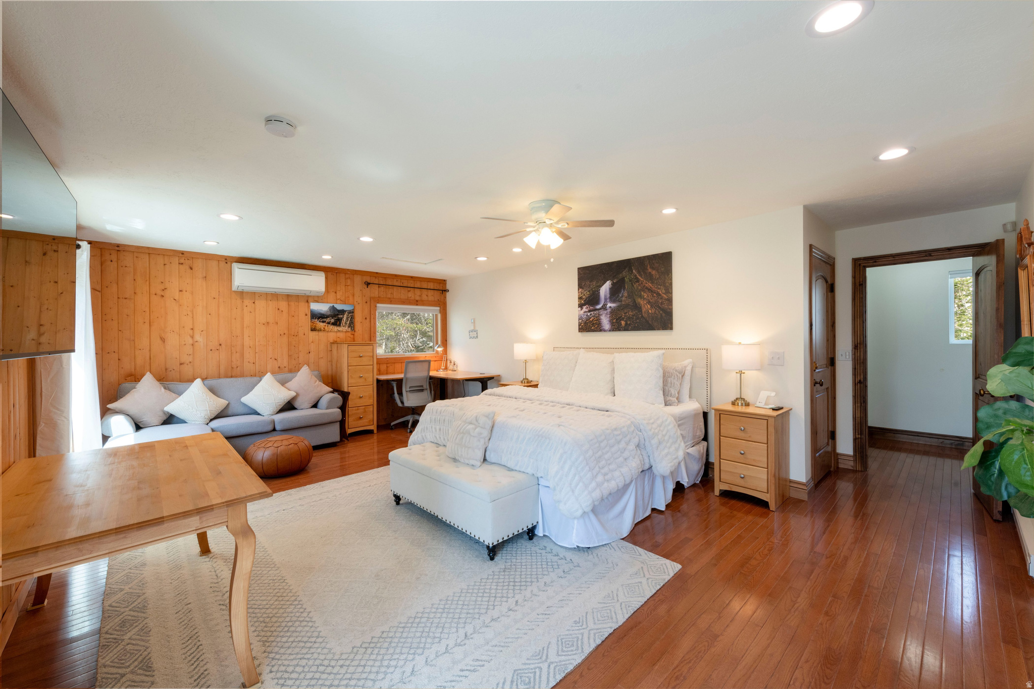 SILVER FORK - Residential