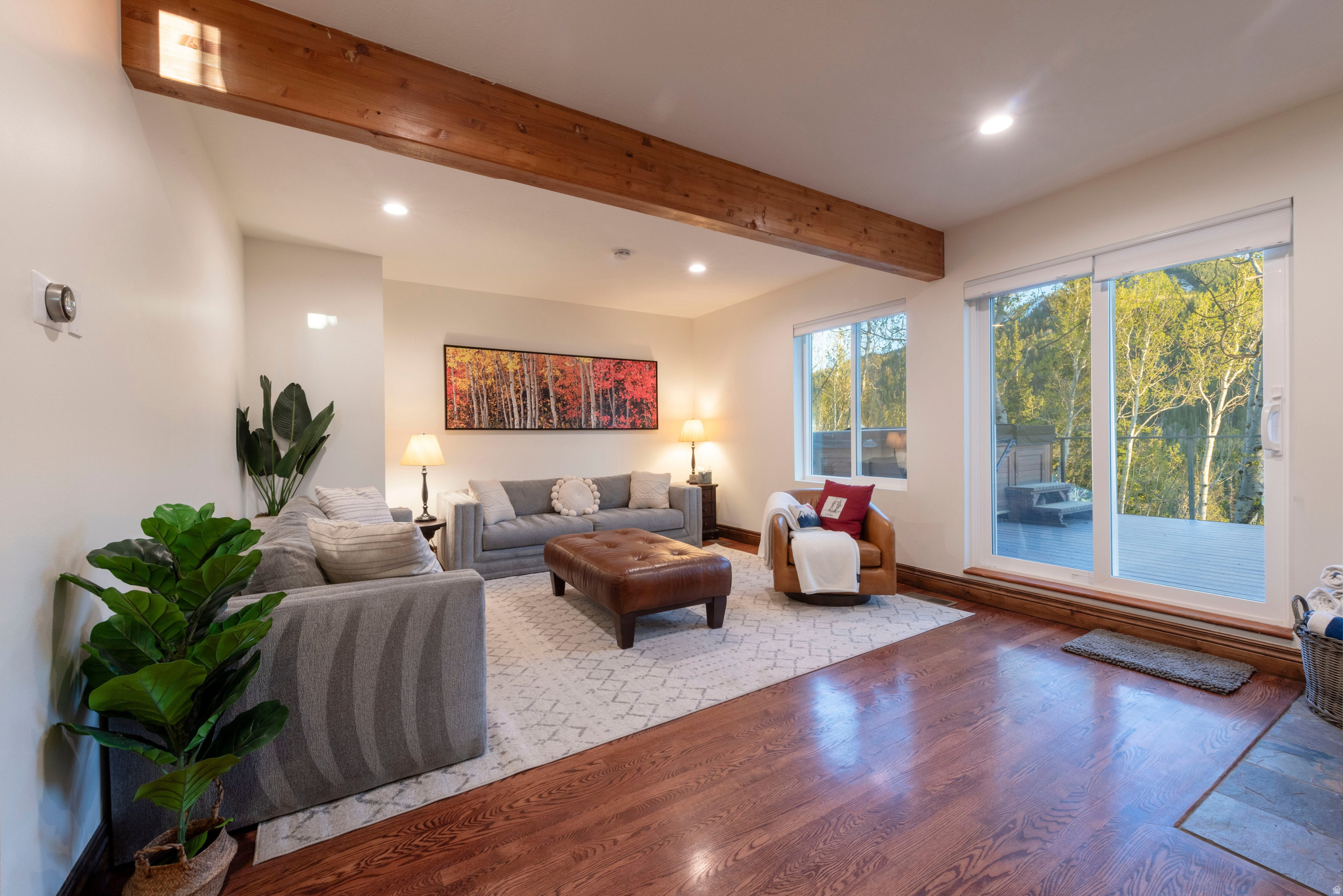 SILVER FORK - Residential
