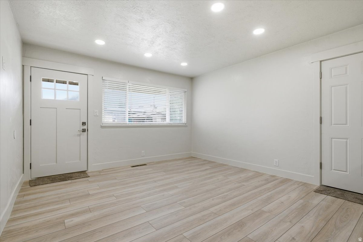 ROSE GARDEN ESTATES - Residential