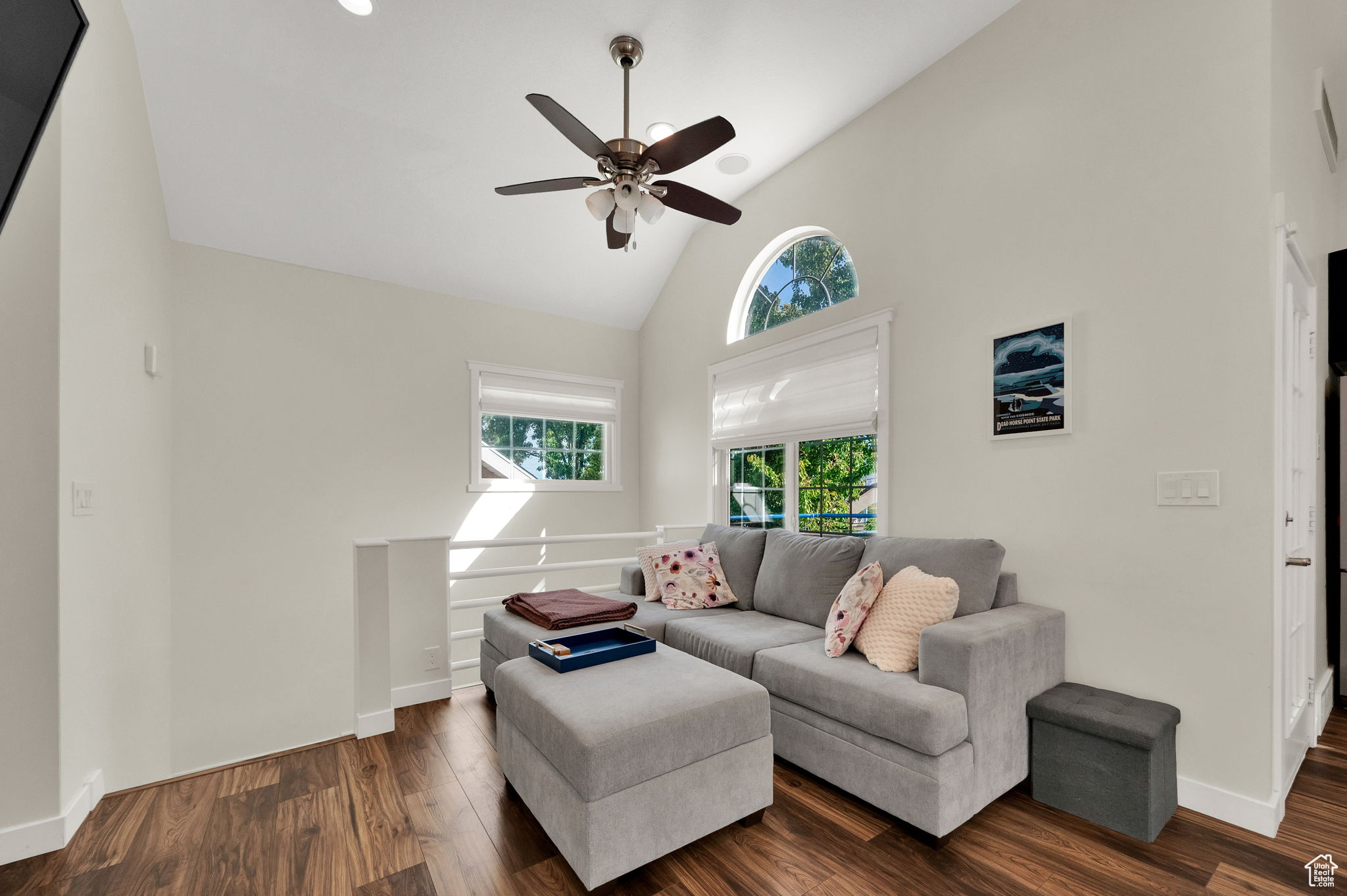 CROSSPOINTE - Residential