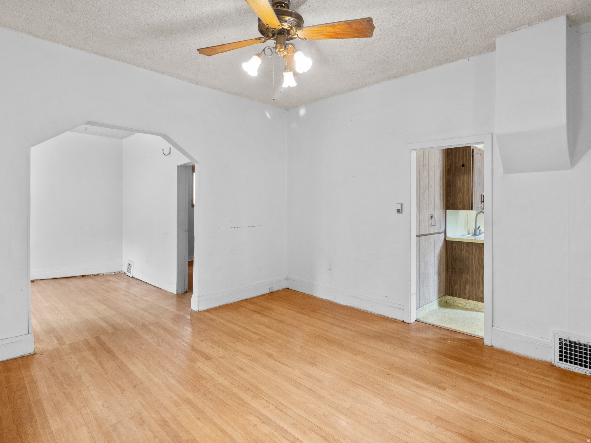 AVENUES - Residential