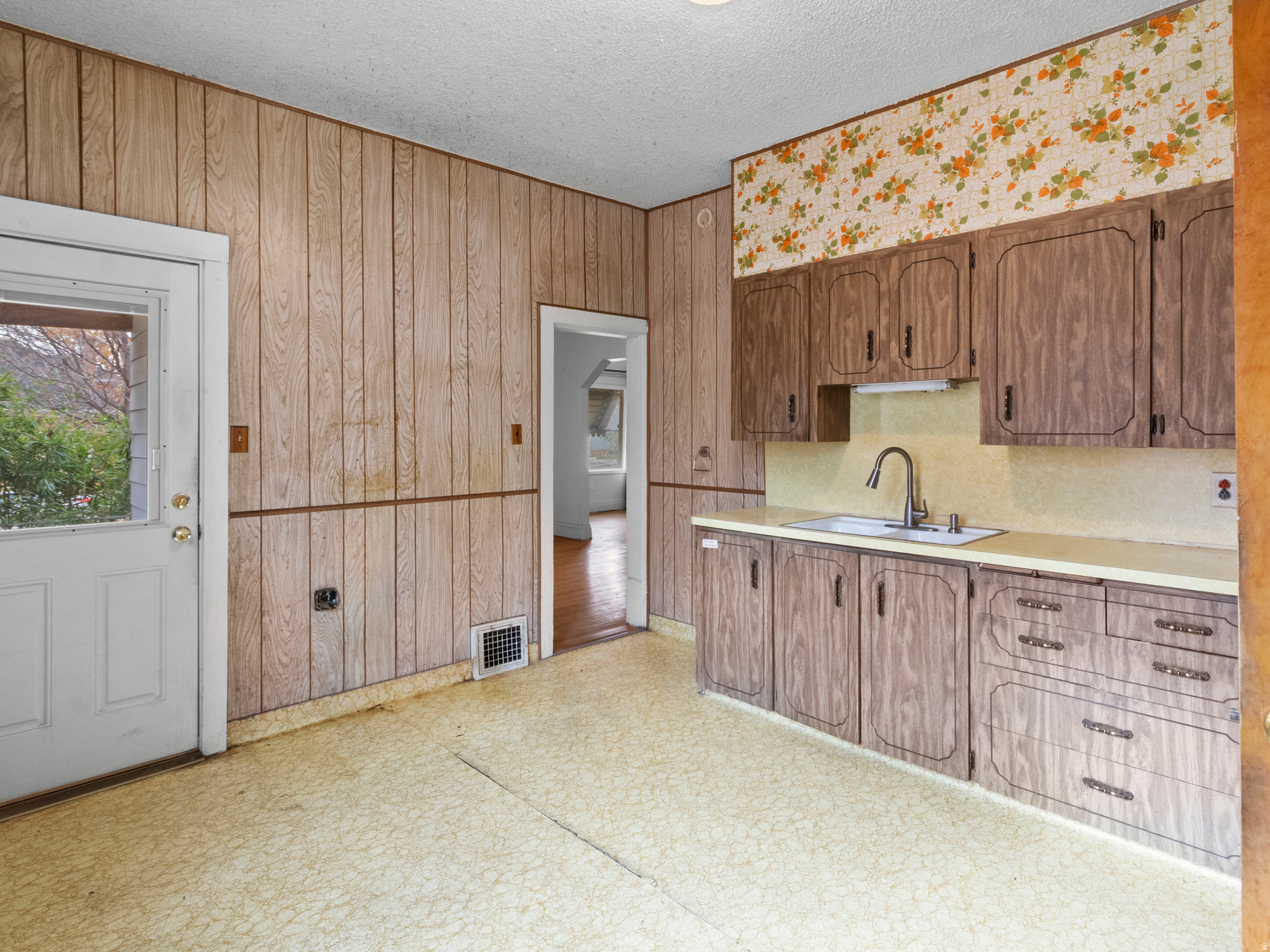 AVENUES - Residential