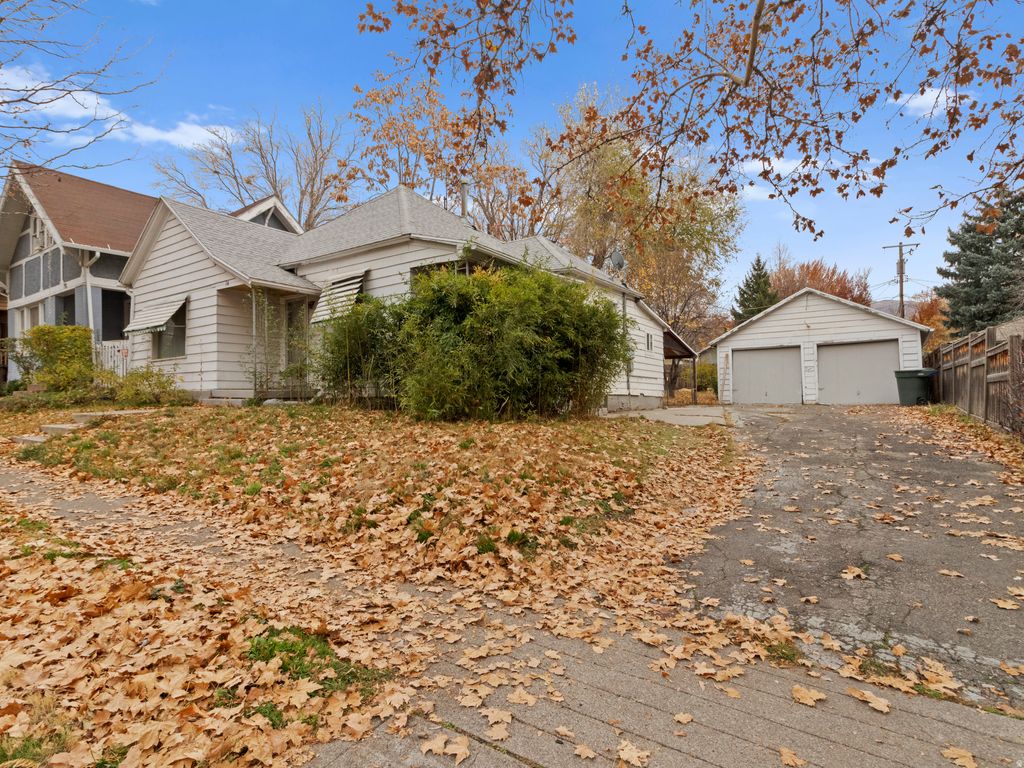 Photo of 74 N L ST, Salt Lake City, UT 84103 (MLS # 2123939)
