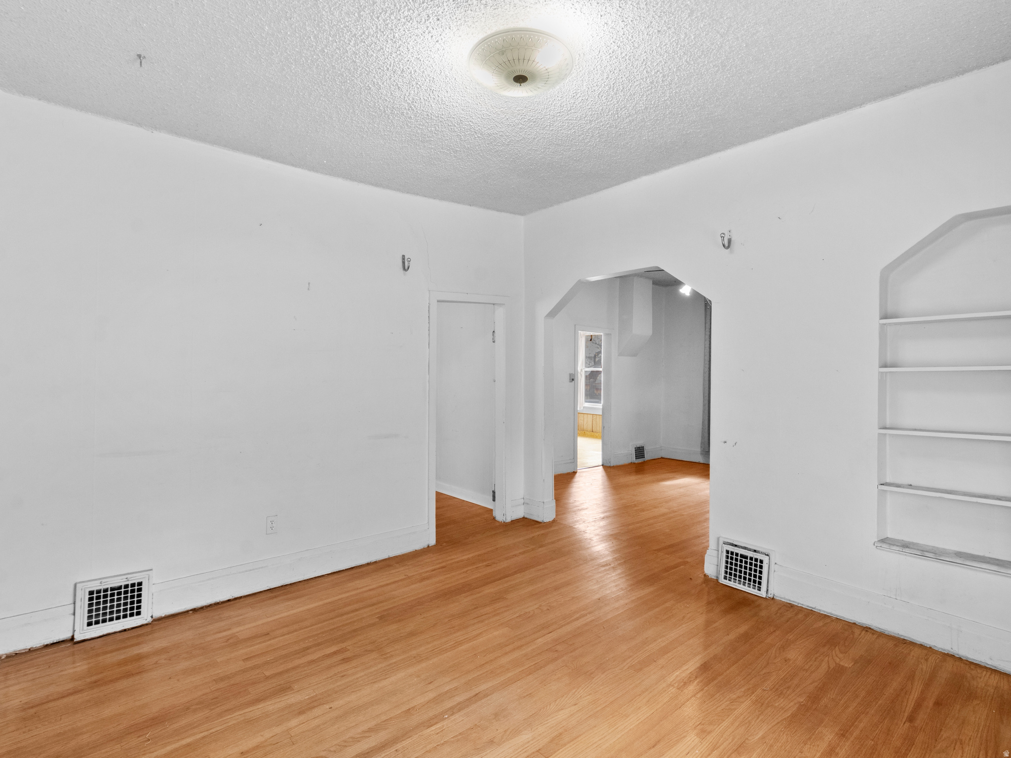 AVENUES - Residential