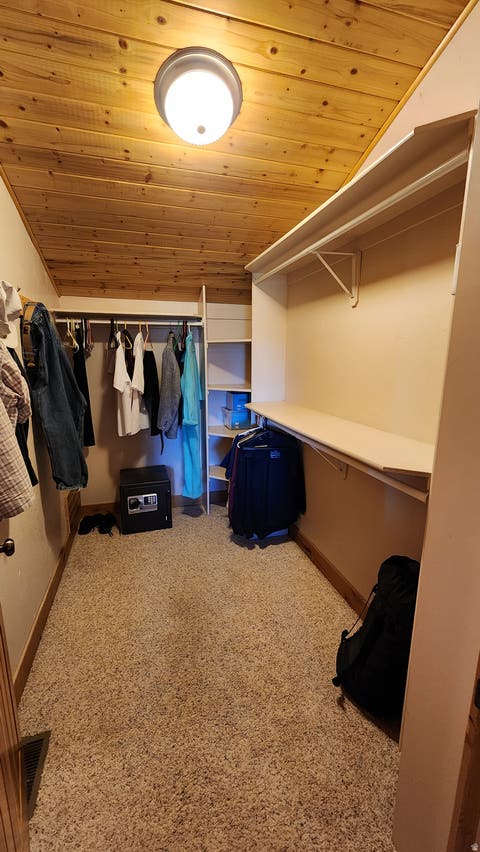 Tiny photo for 1695 W CEDAR RIDGE DR W, Garden City, UT 84028 (MLS # 2163511)