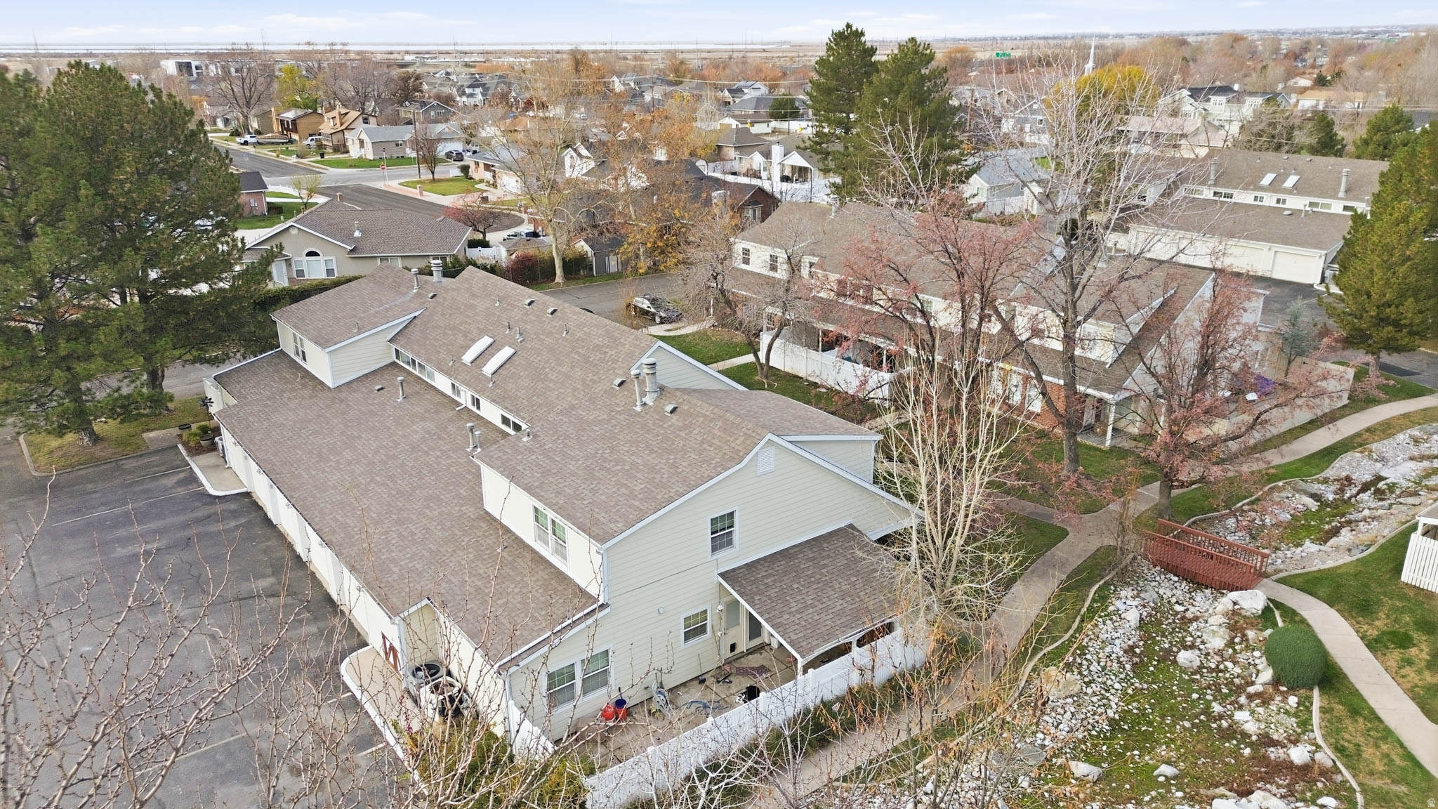 PHEASANT BROOK - Residential