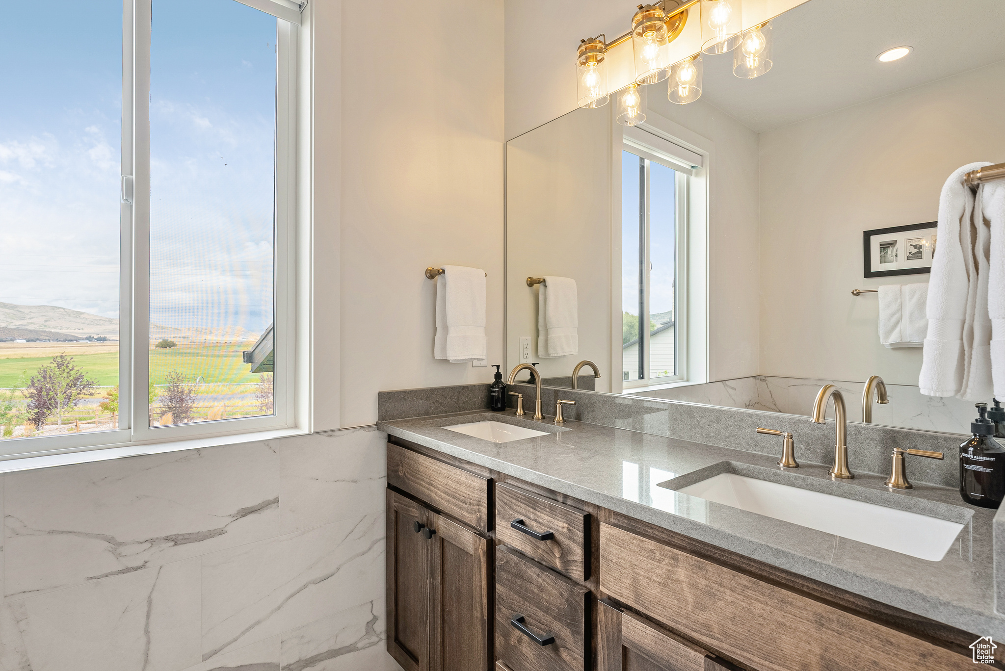 HART CROSSING - Residential