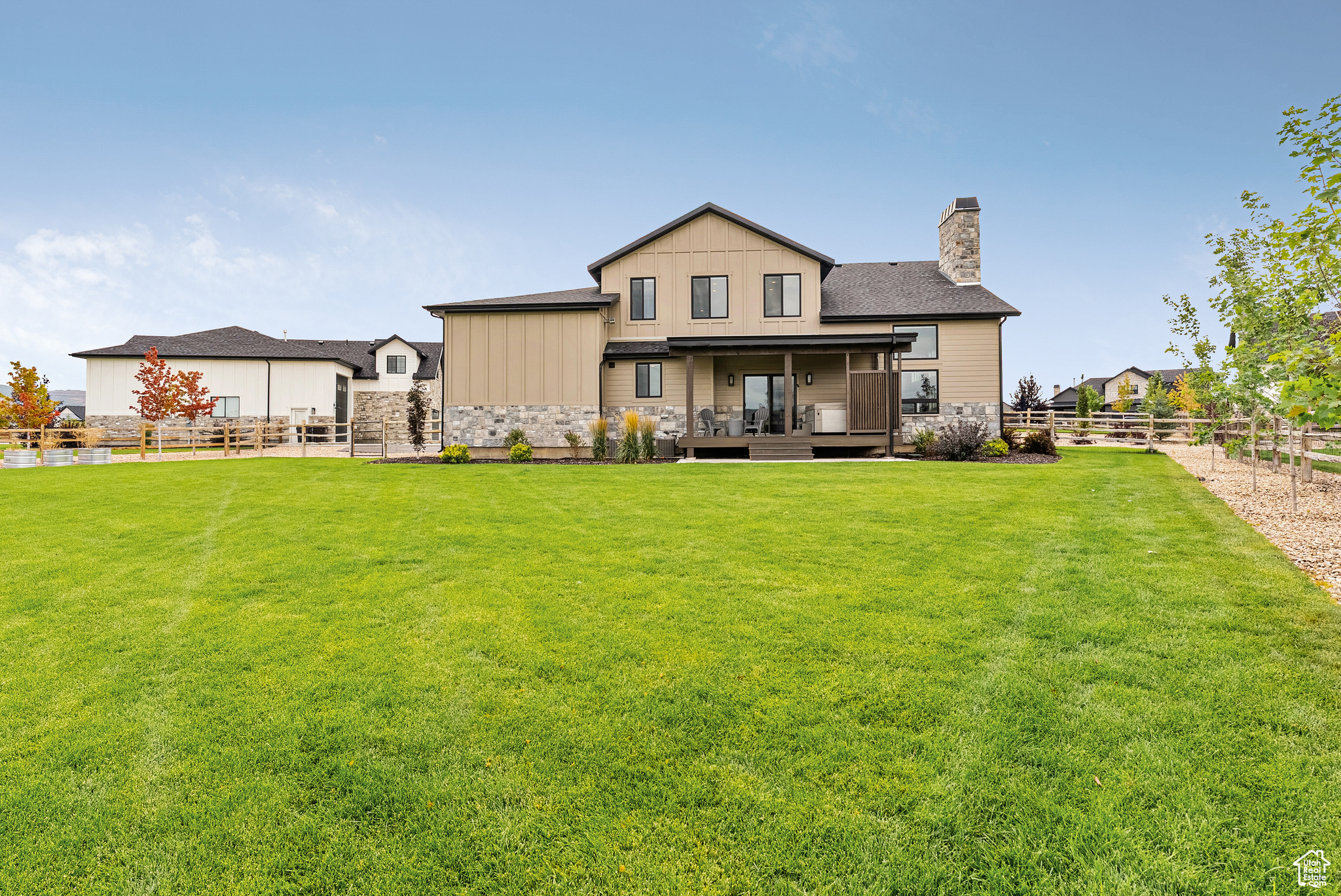 HART CROSSING - Residential