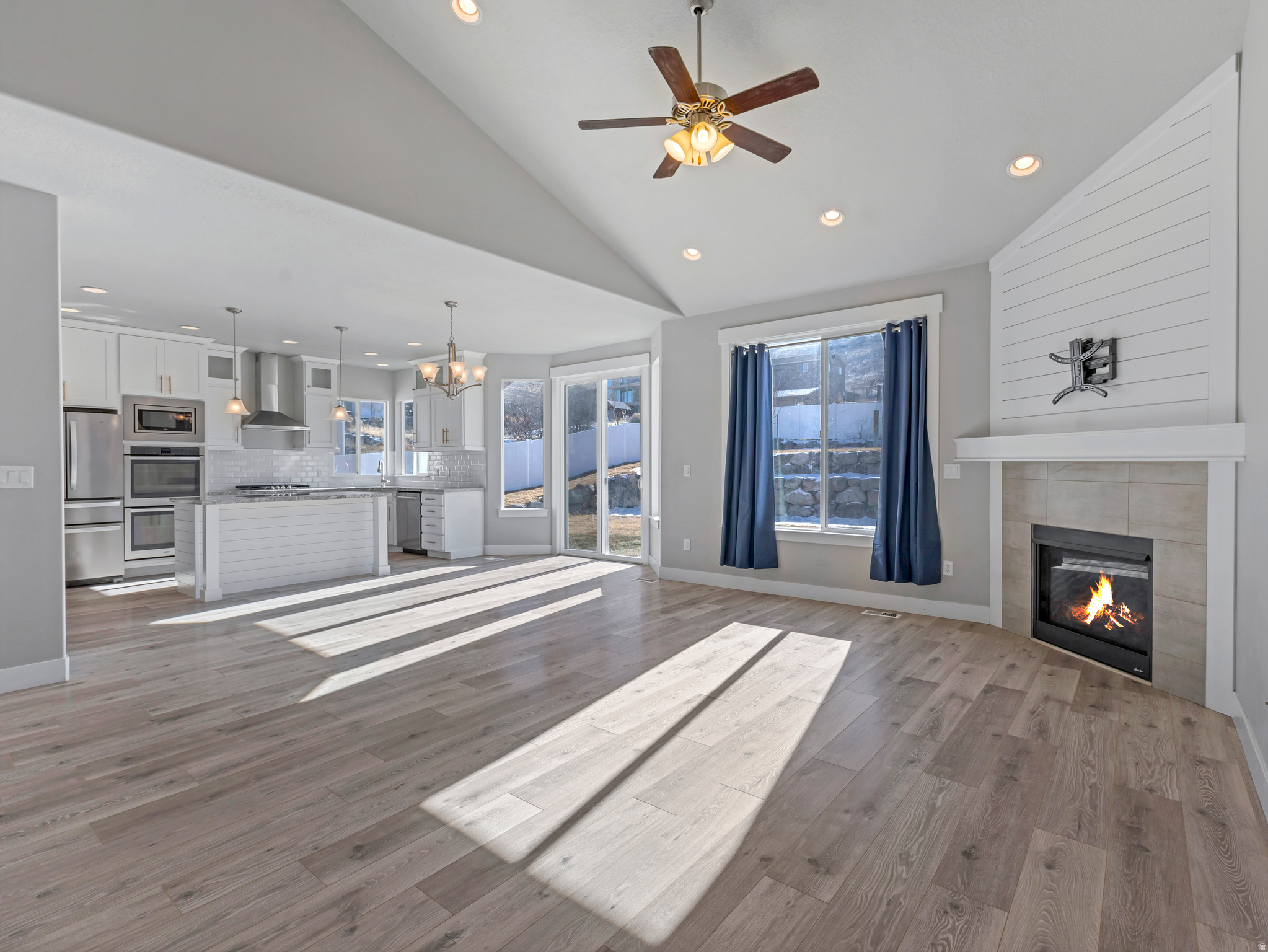 THE RIDGE AT HERRIMAN - Residential