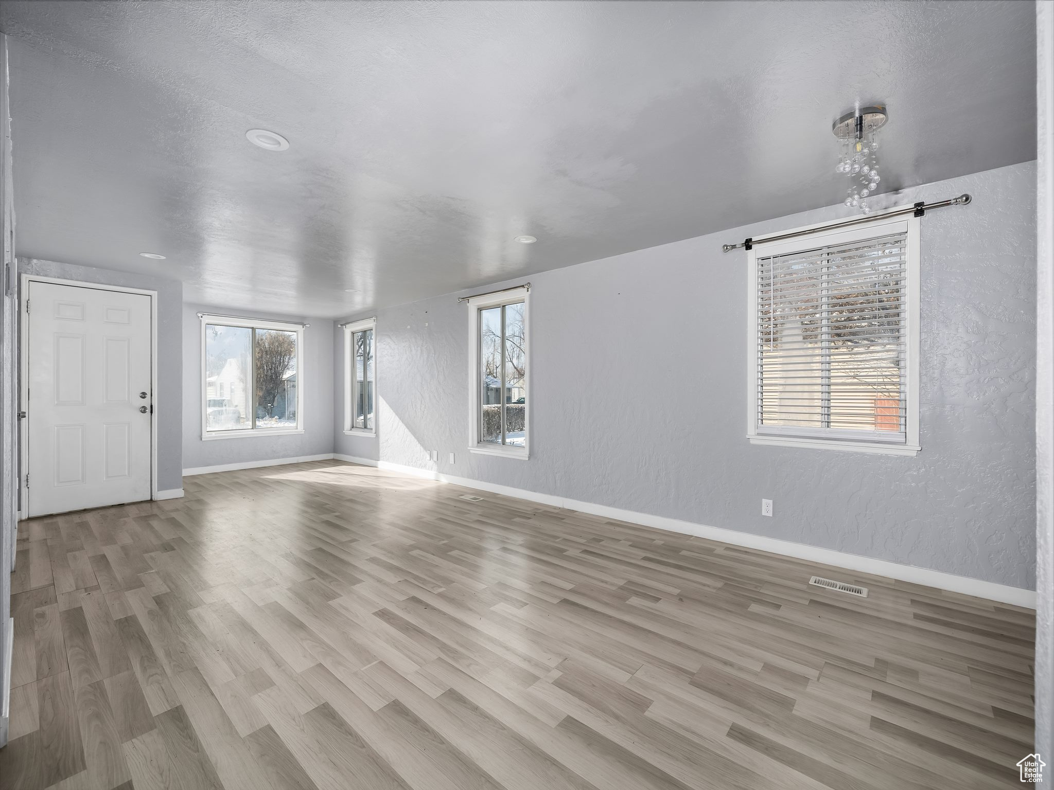 320 W Washington Ave, American Fork, Utah image 7