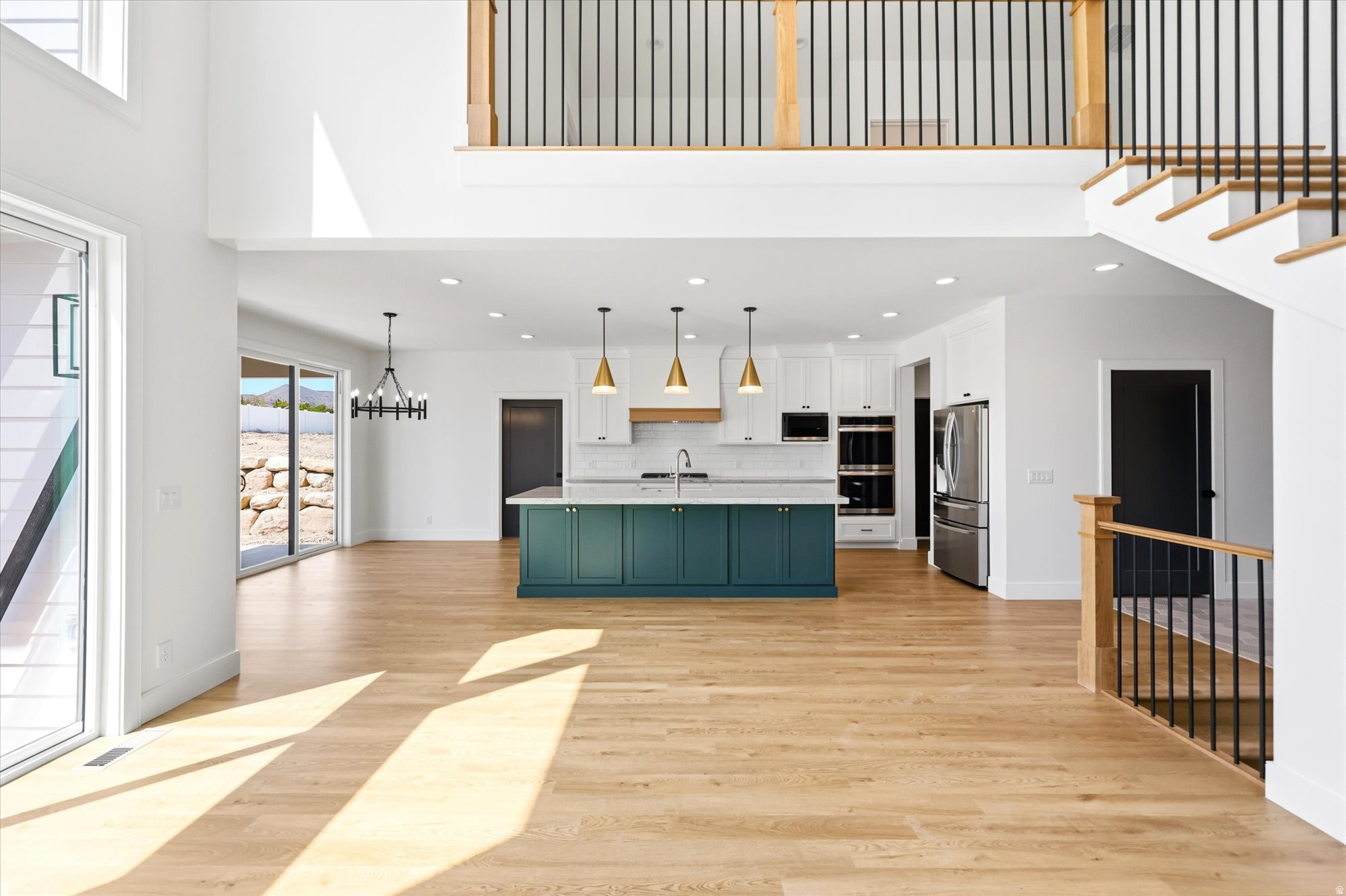 RIDGE - Residential