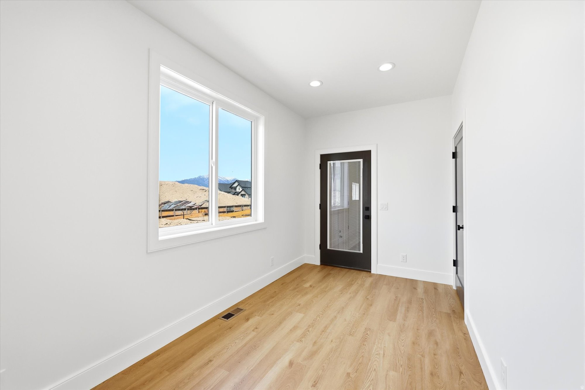 RIDGE - Residential