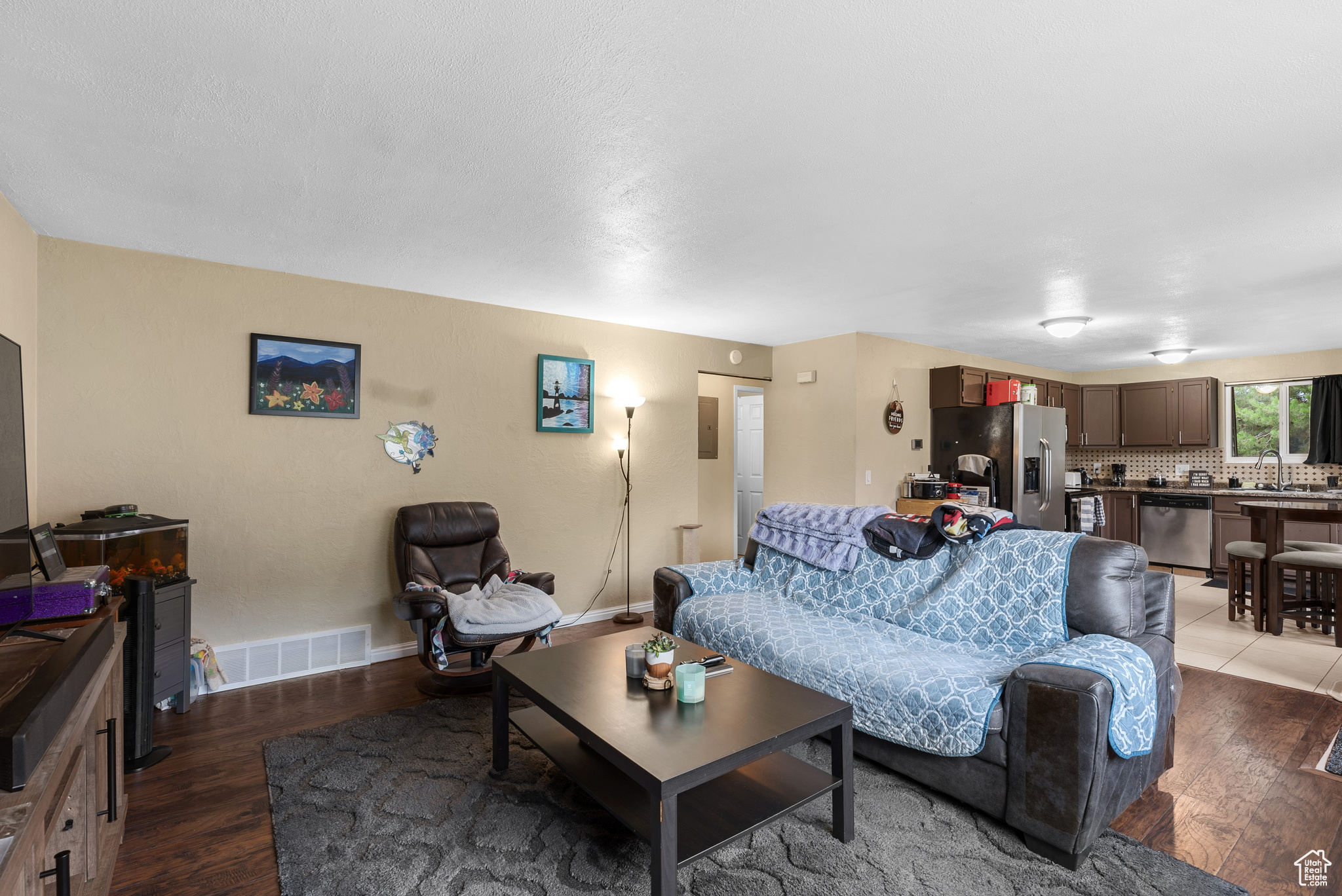 MEADOWBROOK CONDOMINIUM VILLAGE - Residential