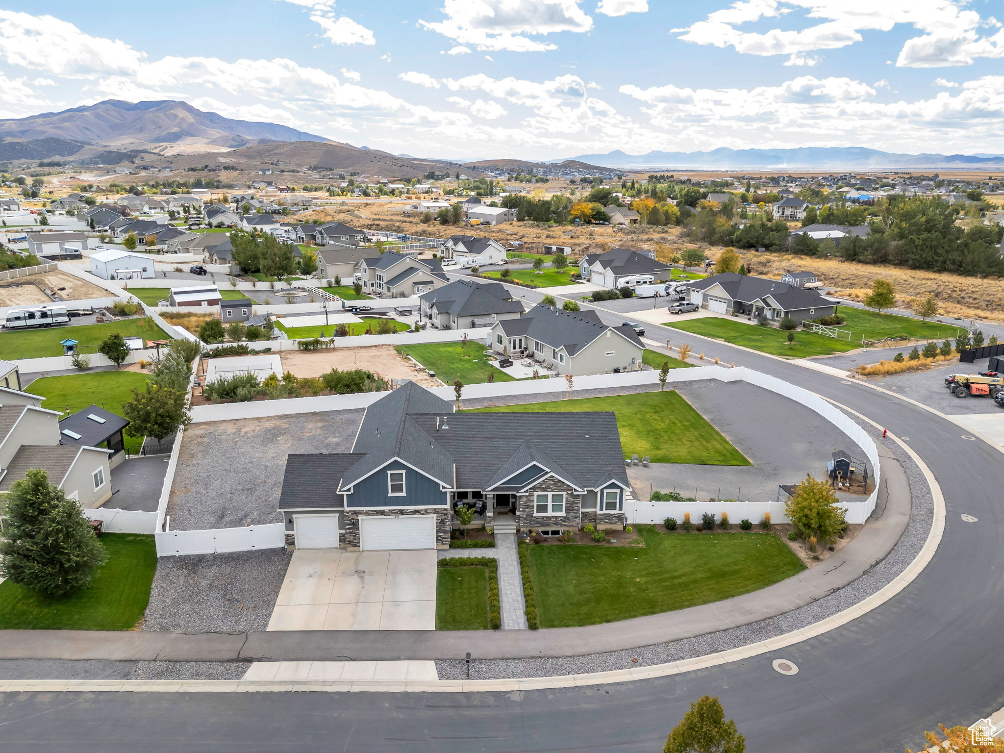VALLEY VIEW - Residential