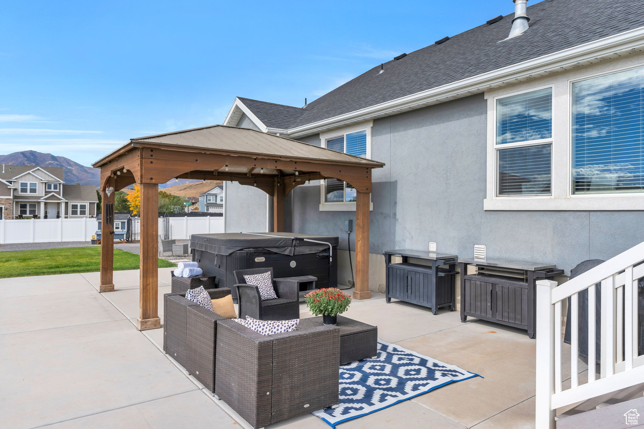 VALLEY VIEW - Residential