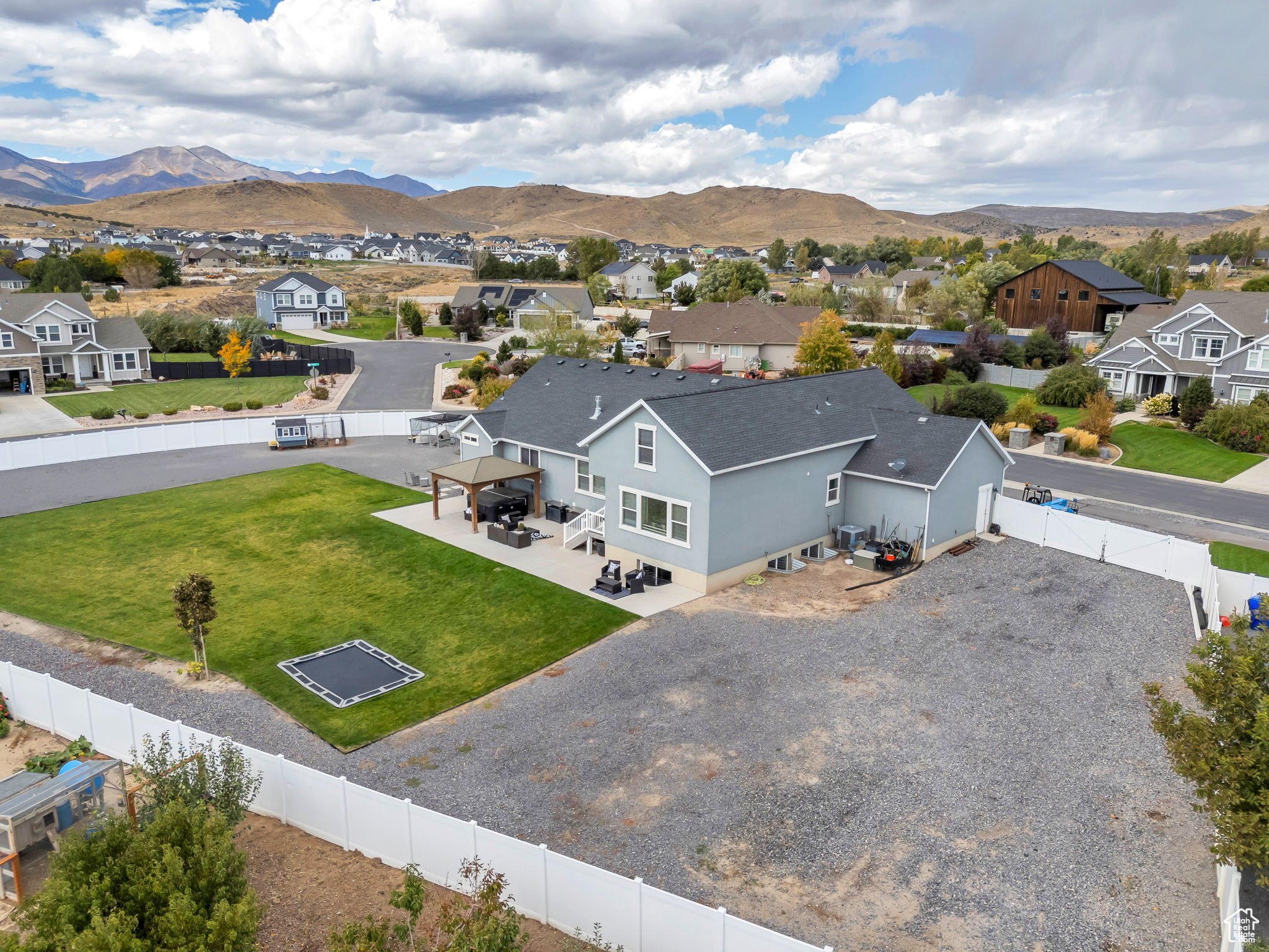 VALLEY VIEW - Residential