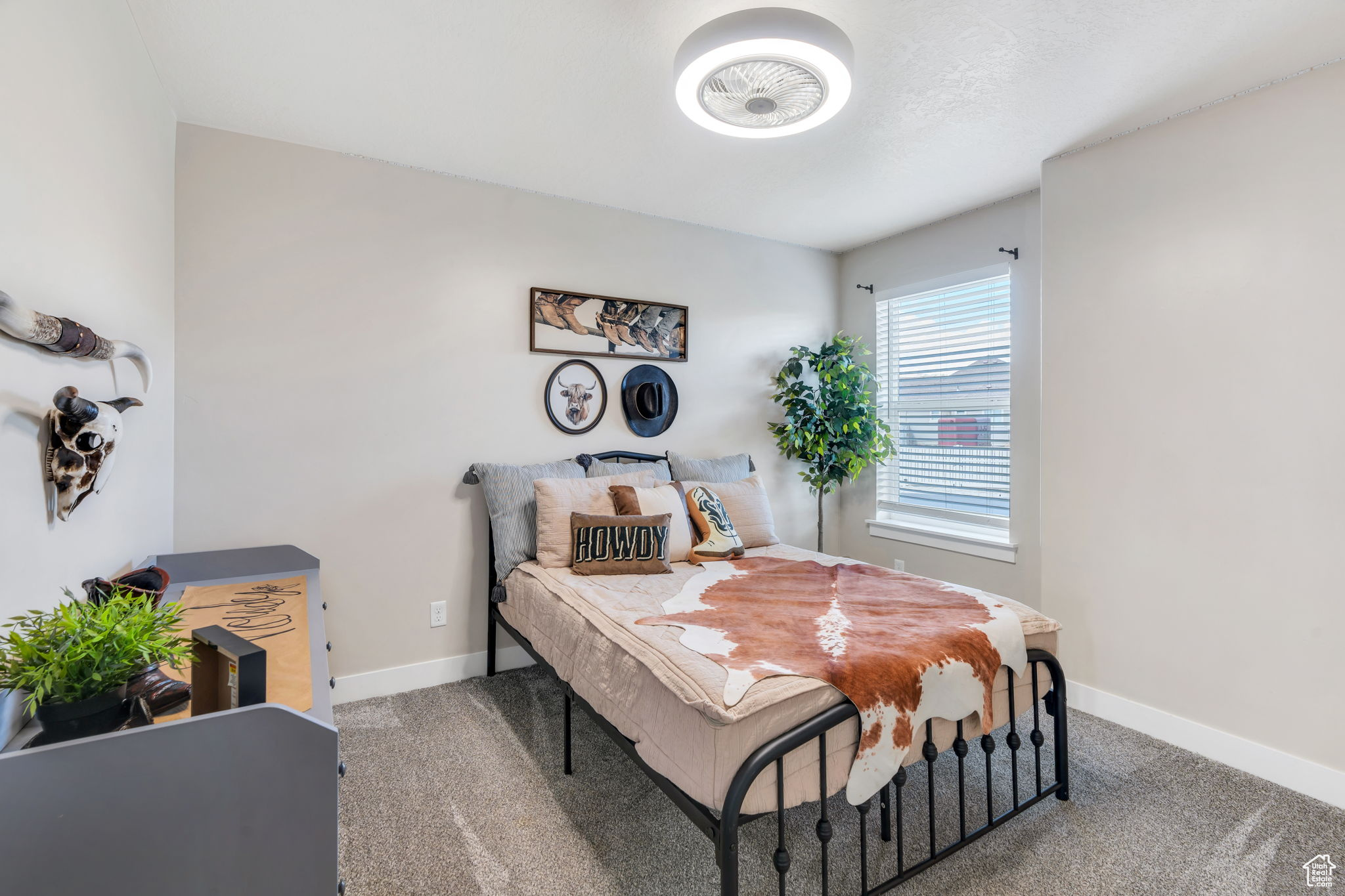 VALLEY VIEW - Residential