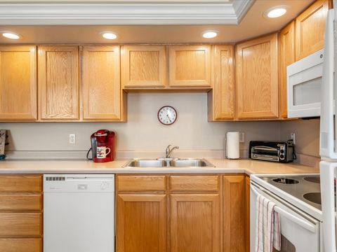 Tiny photo for 105 W PENEREGRINE Ln N #19, Bountiful, UT 84010 (MLS # 2174243)